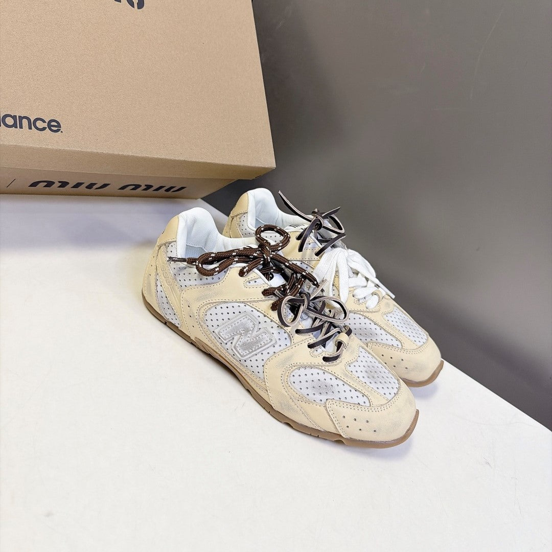 Miu 26s x New Balance 530 Sneaker Beige White Mesh Leather 994215