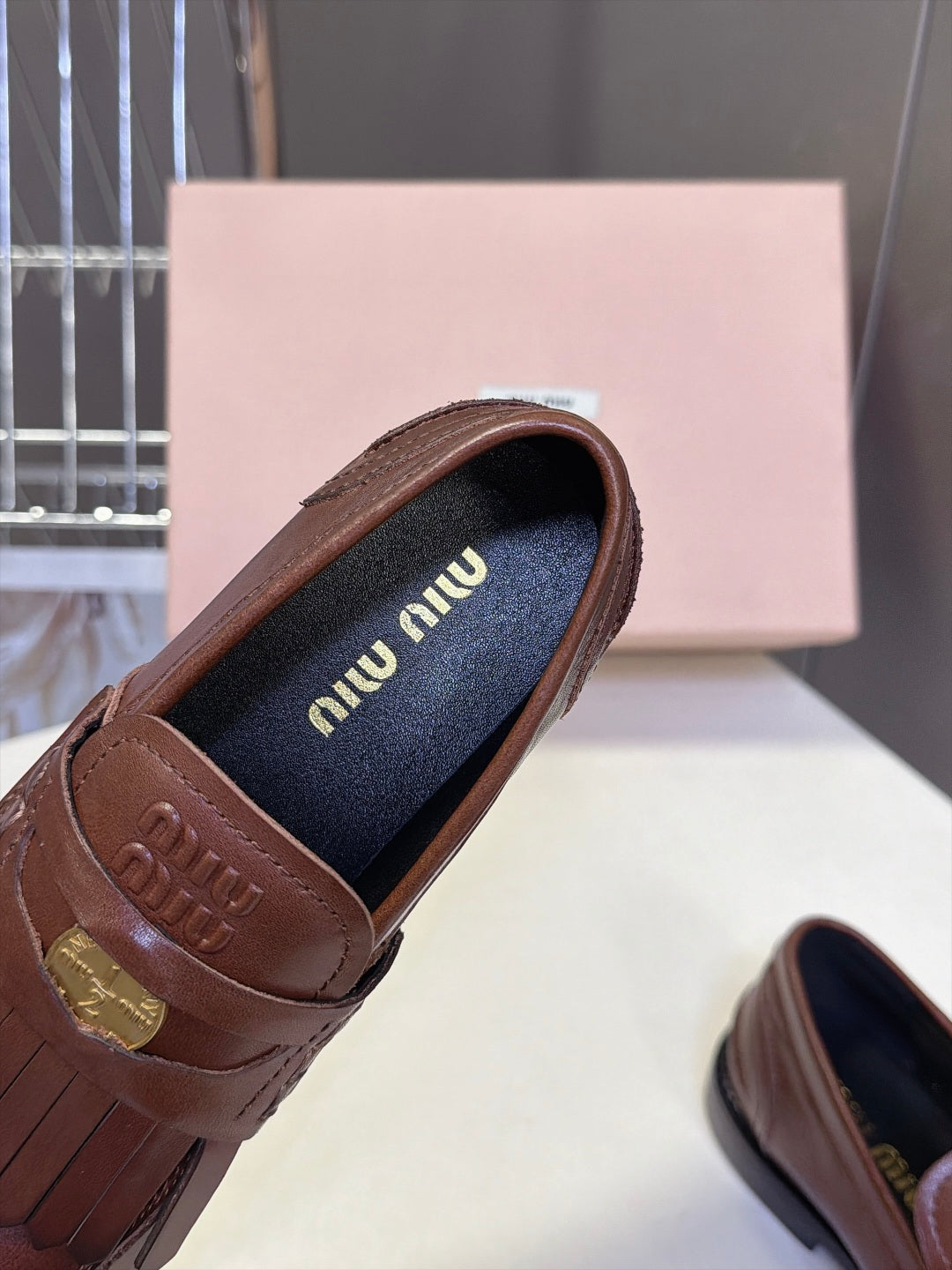 Miu 26s Fringe Loafers Chocolate Glossy Leather 994220