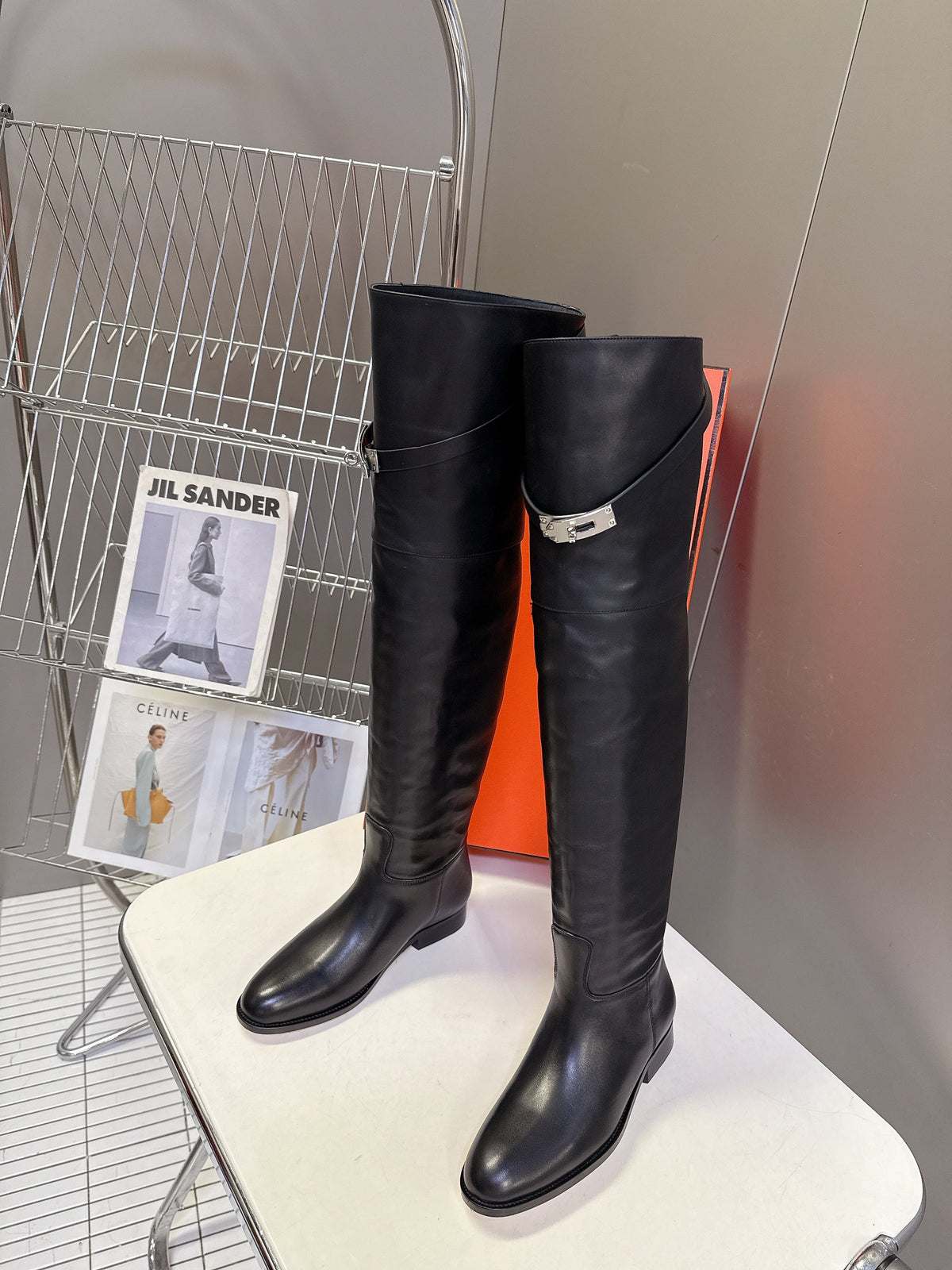 HM 26S Over The Knee Jumping Boots 2.5cm Black Leather 113815