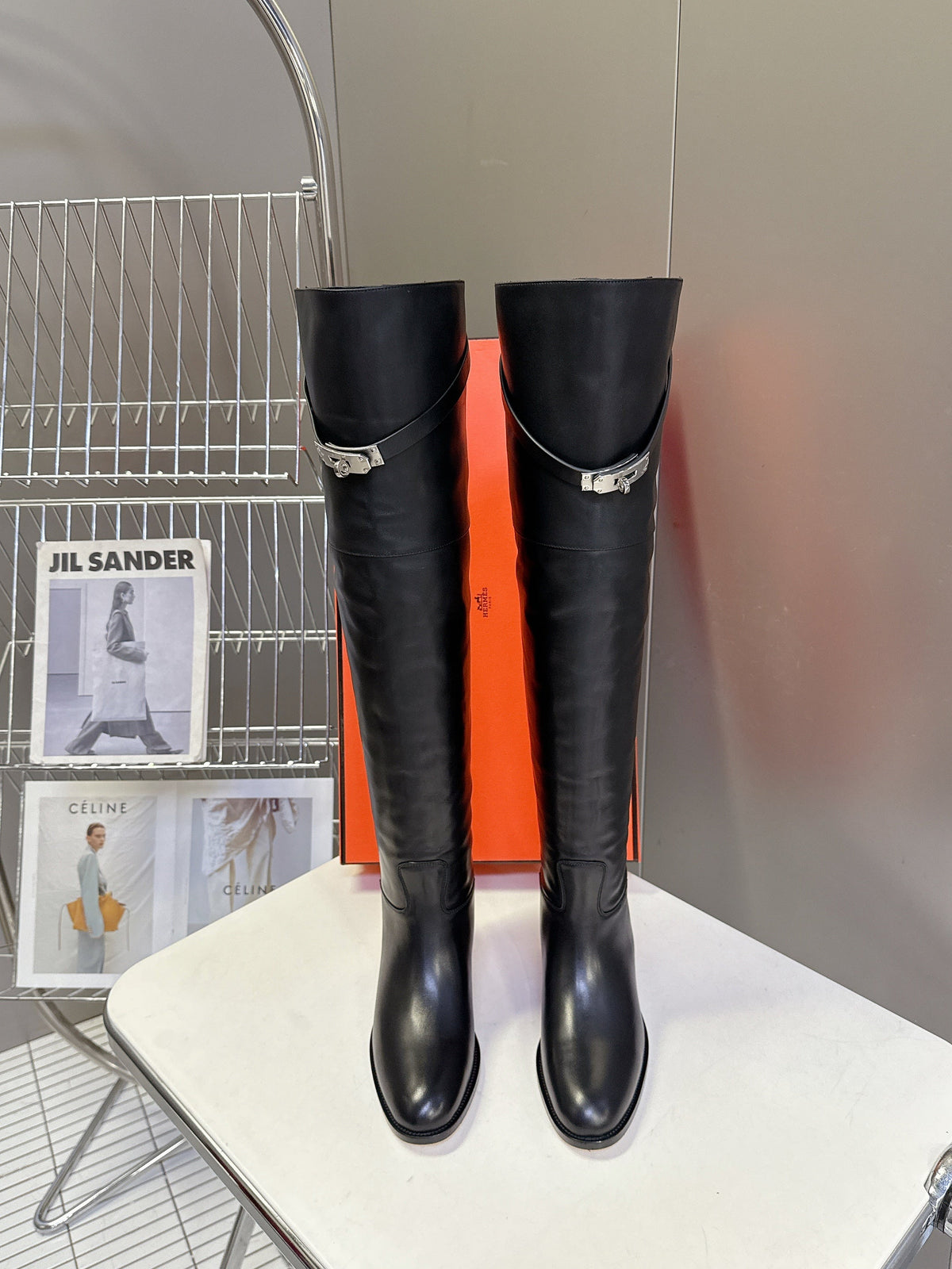 HM 26S Over The Knee Jumping Boots 2.5cm Black Leather 113815