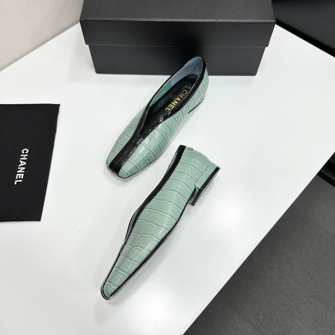 CC 26s Ballet Flats Light Blue Glossy Crocodile Embossed Calfskin 743140