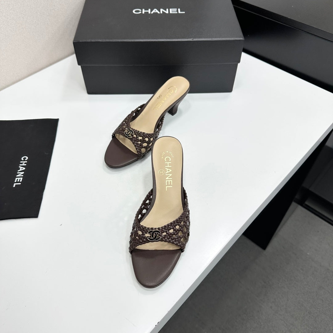 CC Openwork Mule Coffee Woven Sheepskin 743265