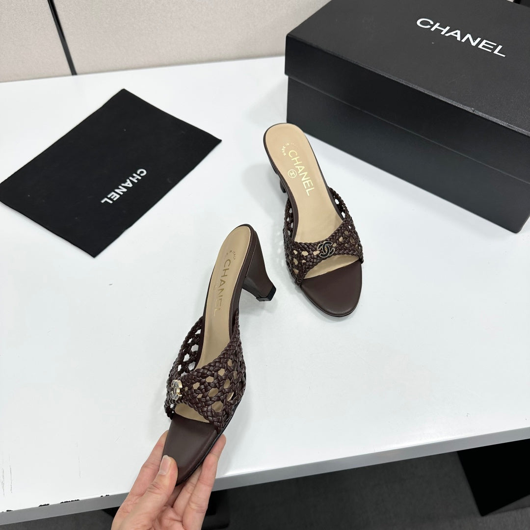 CC Openwork Mule Coffee Woven Sheepskin 743265