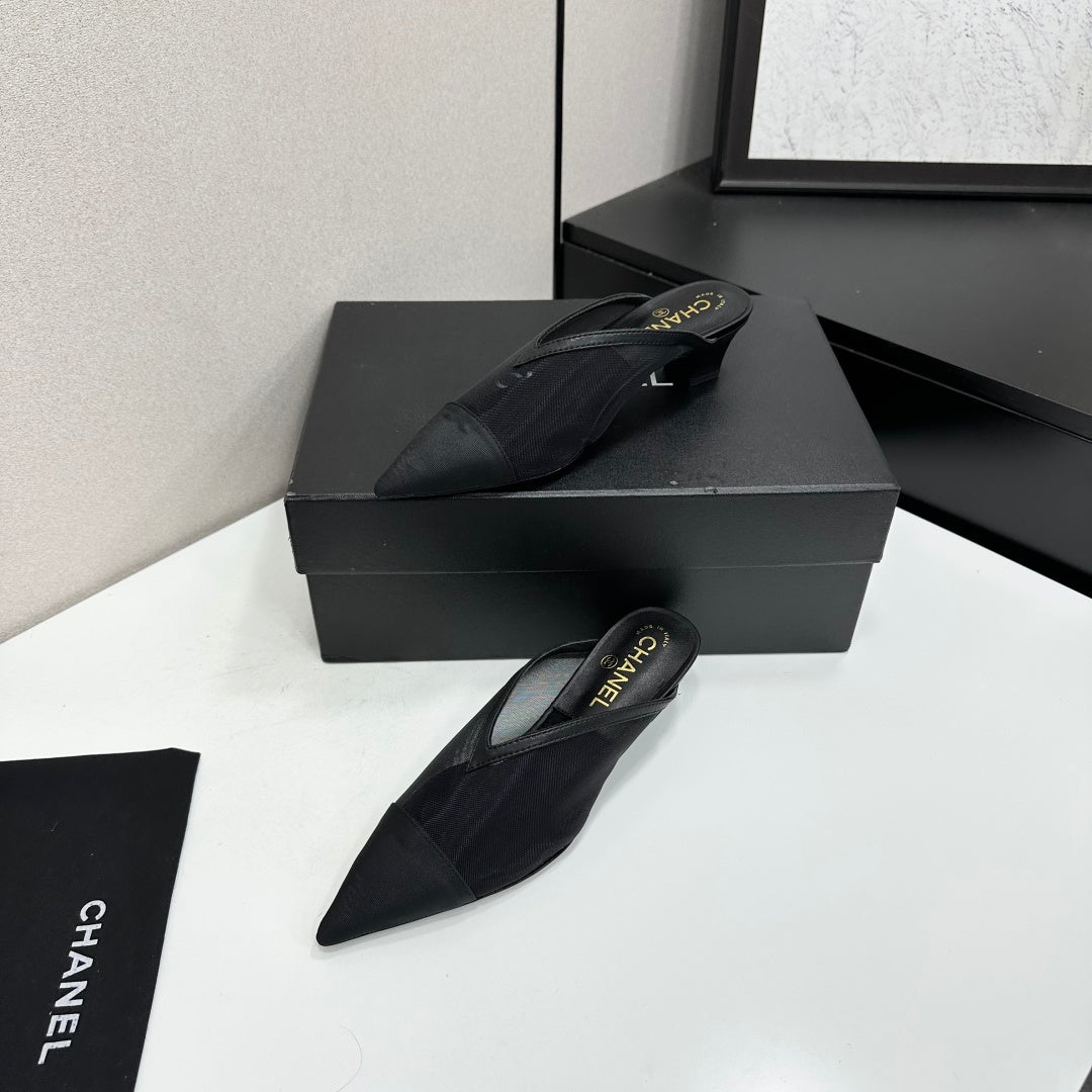 CC 26s Pointed-Toe Kitten Heel Mules Black Mesh 926391