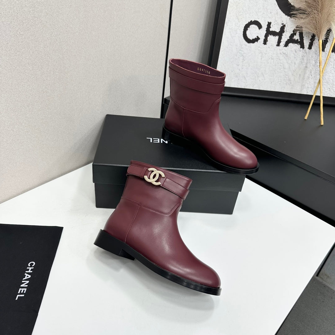 CC FW 2026 Ankle Flat Boot Burgundy Cowhide 925675