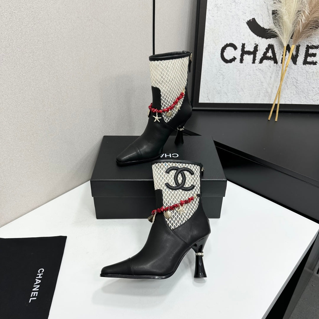 CC 26s Ankle Boots Seashell Charms Black White Mesh Leather 944675
