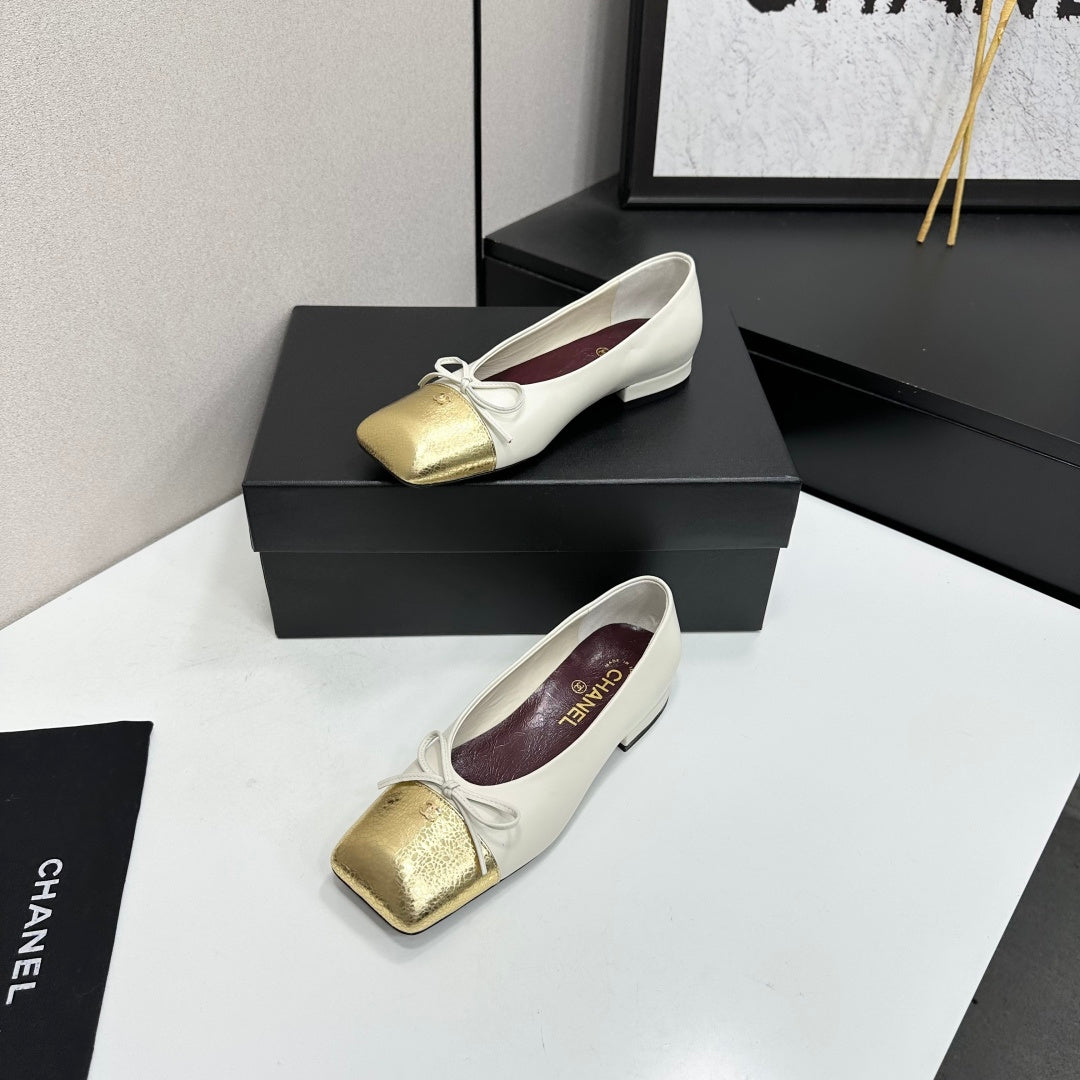 CC 26s Two-tone Ballet Flats Gold Cream Sheepskin 986127