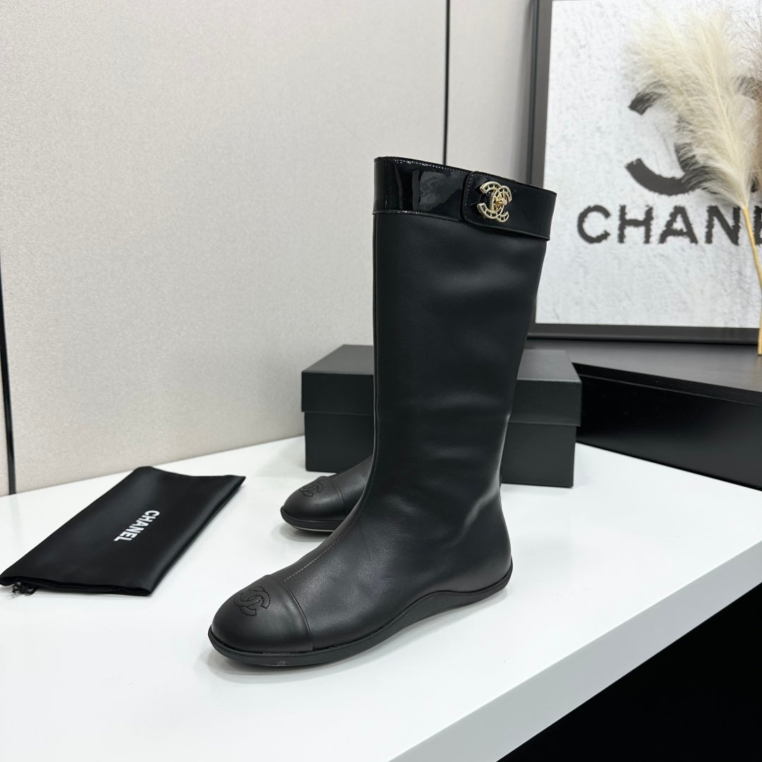 CC 26s Tall Boot Flat Black Leather 145992