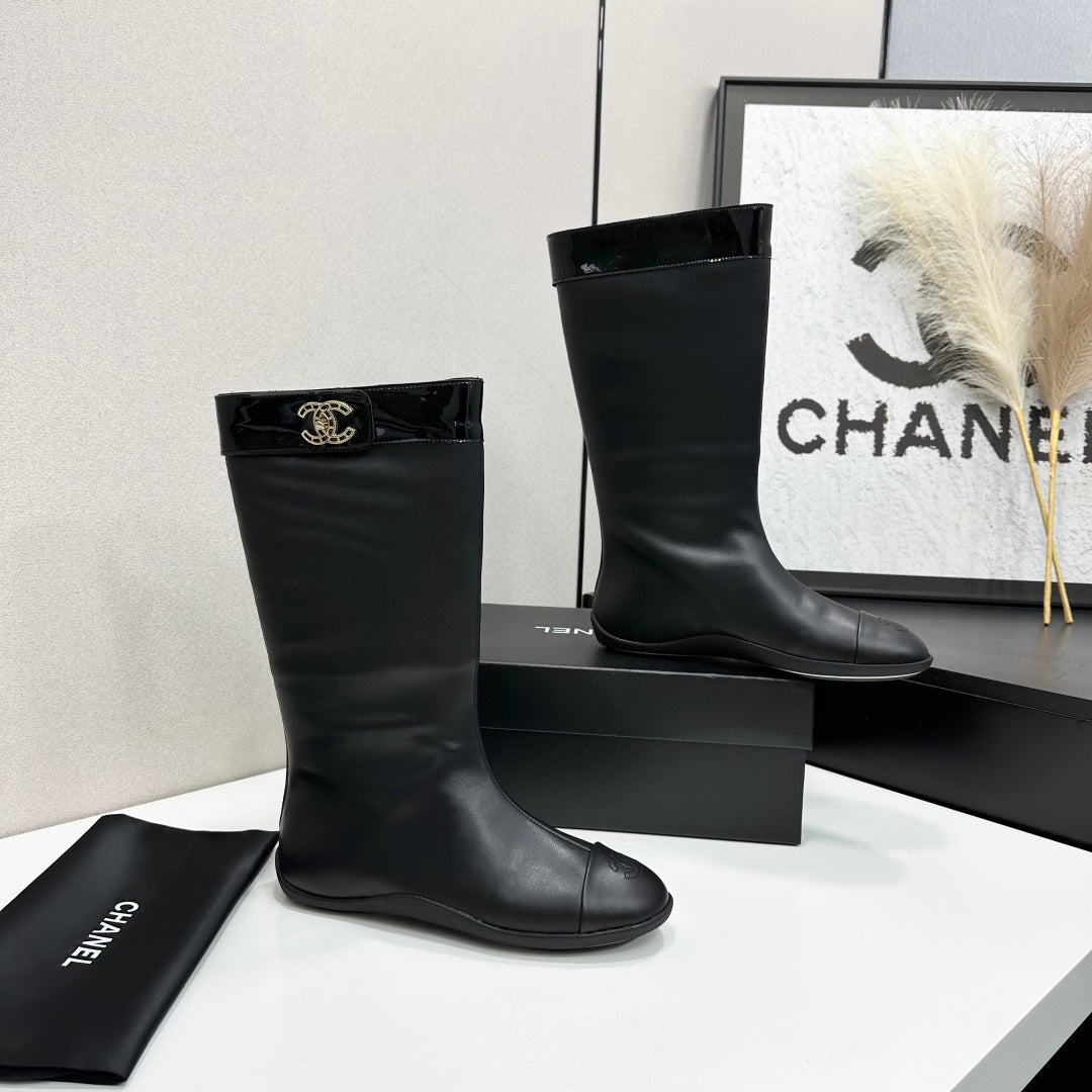 CC 26s Tall Boot Flat Black Leather 145992