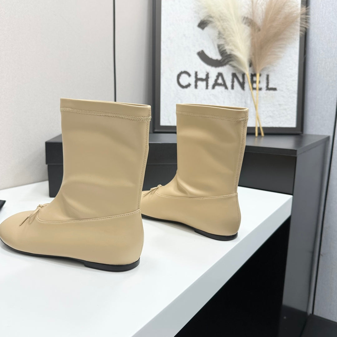CC 26s Ballet Boot Flat Beige Leather 145997