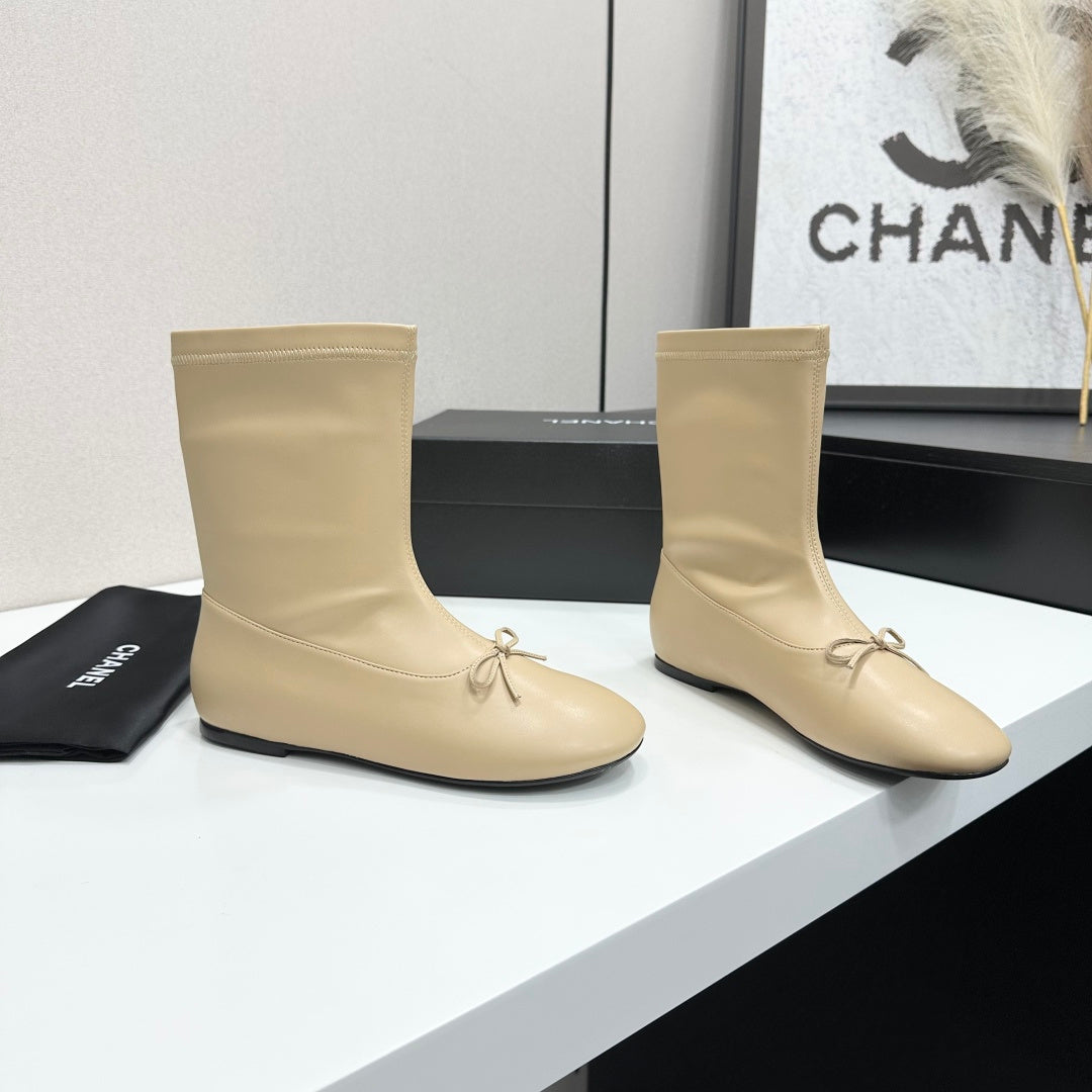 CC 26s Ballet Boot Flat Beige Leather 145997