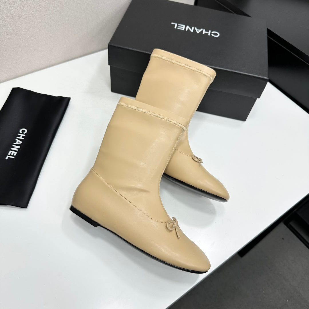 CC 26s Ballet Boot Flat Beige Leather 145997