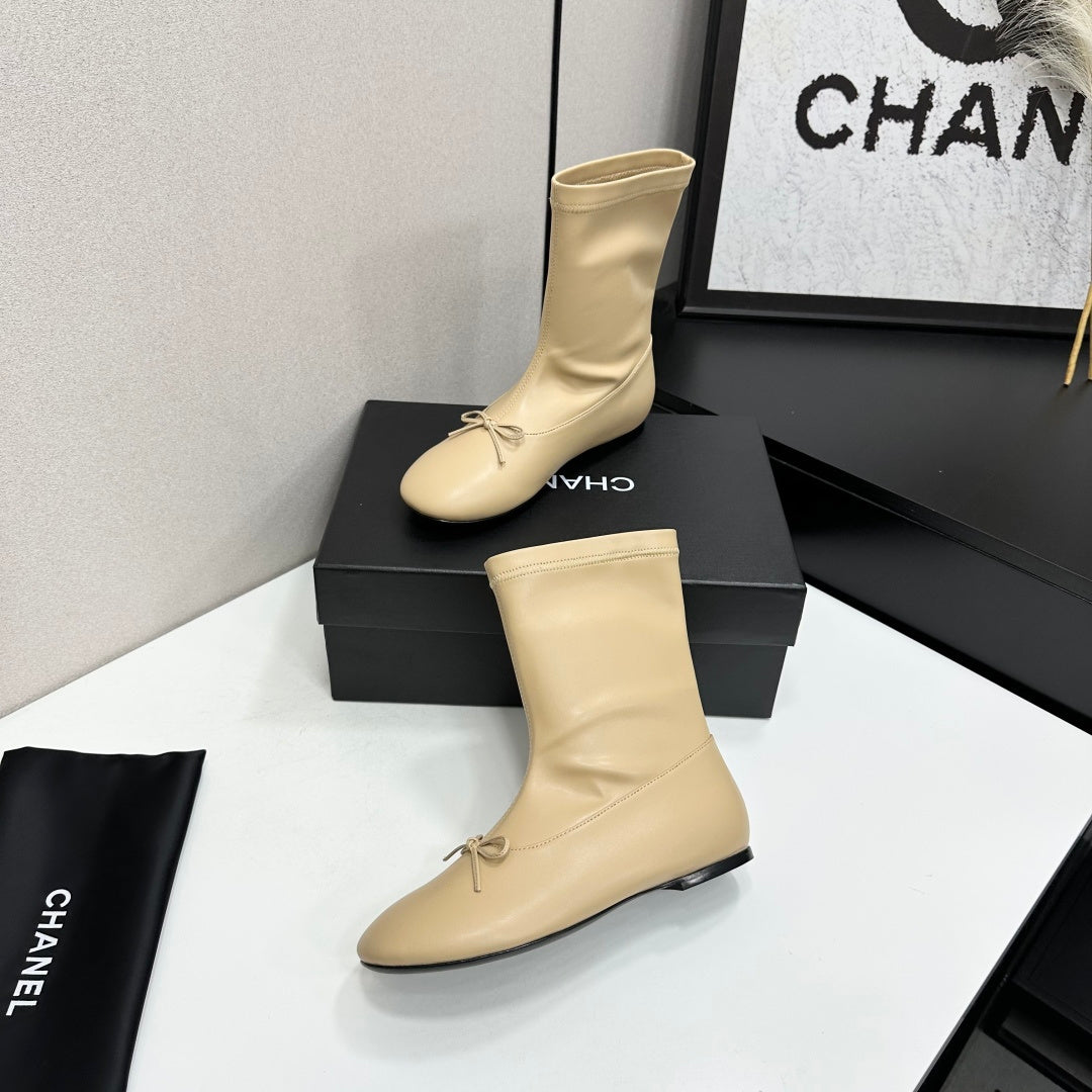 CC 26s Ballet Boot Flat Beige Leather 145997