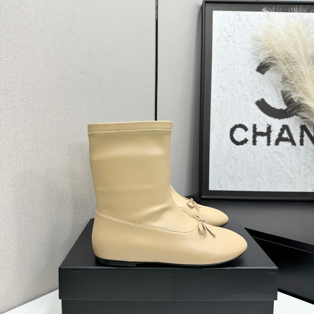 CC 26s Ballet Boot Flat Beige Leather 145997