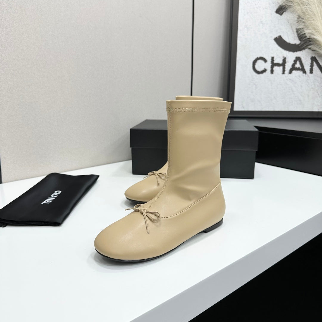 CC 26s Ballet Boot Flat Beige Leather 145997