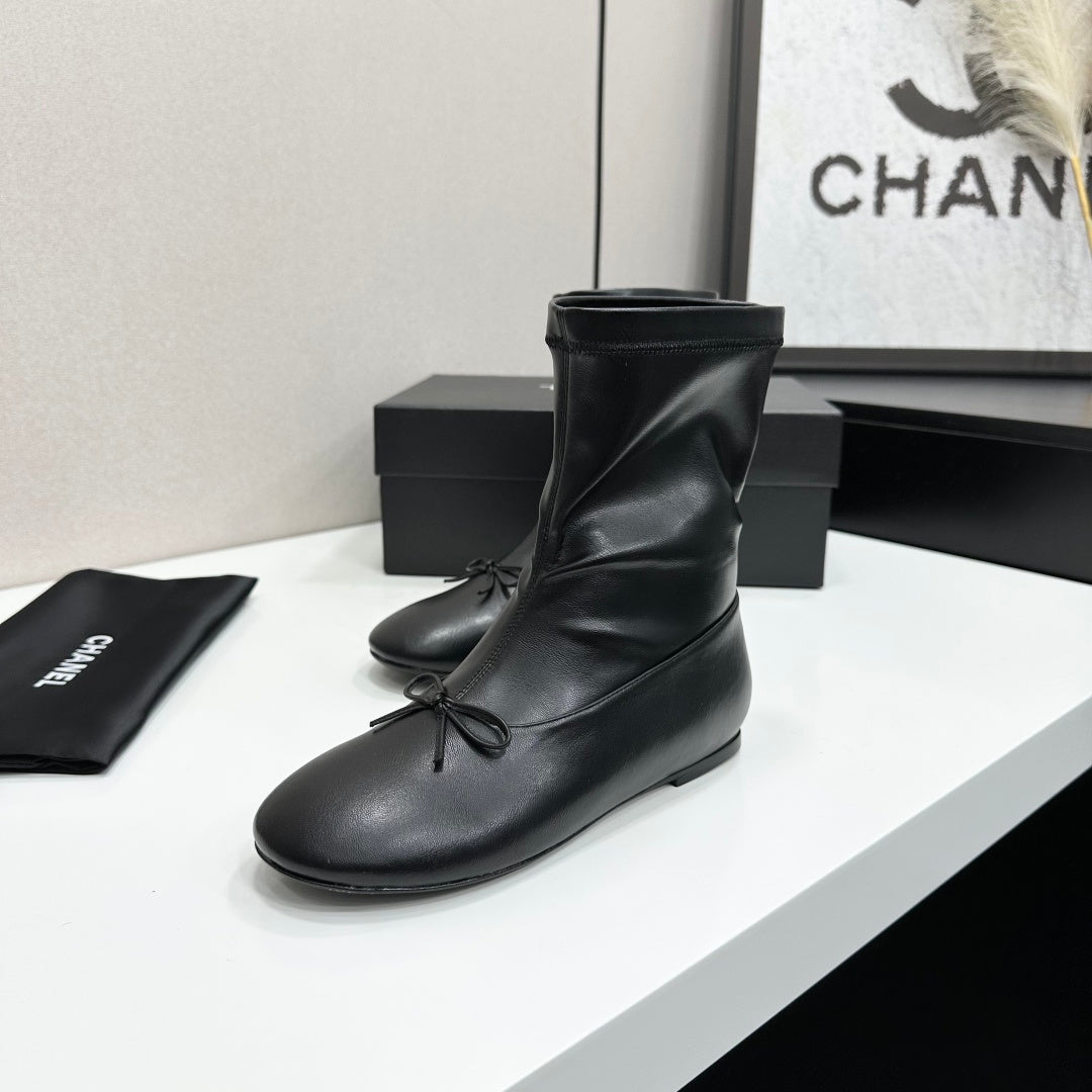 CC 26s Ballet Boot Flat Black Leather 145998