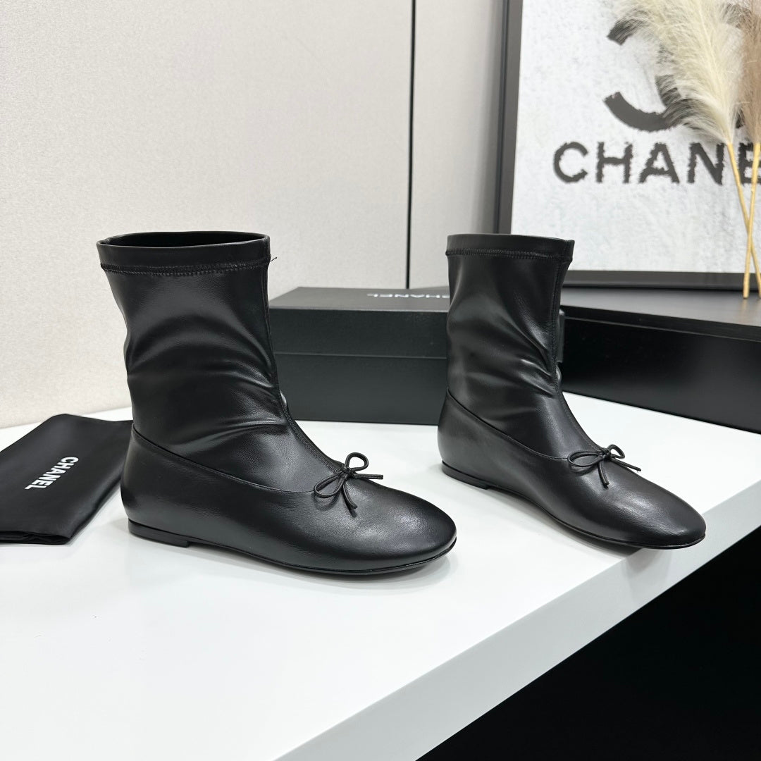CC 26s Ballet Boot Flat Black Leather 145998