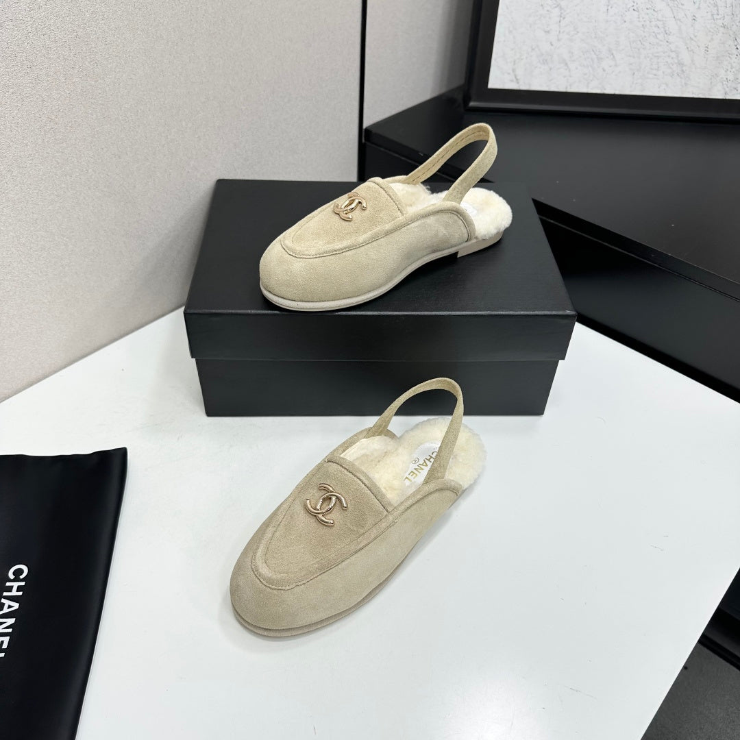 CC 26S Slingback Mules Light Beige Shearling Suede 147329