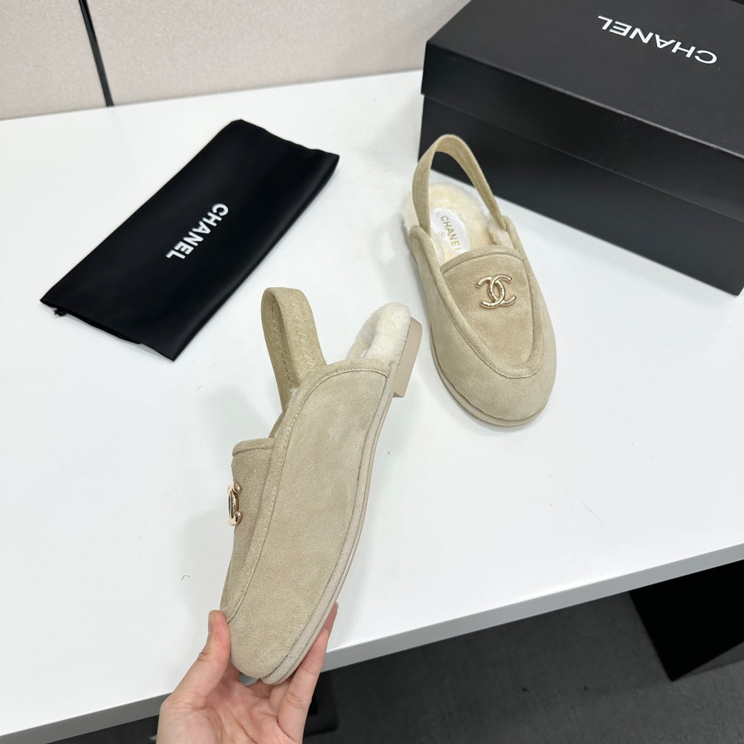 CC 26S Slingback Mules Light Beige Shearling Suede 147329