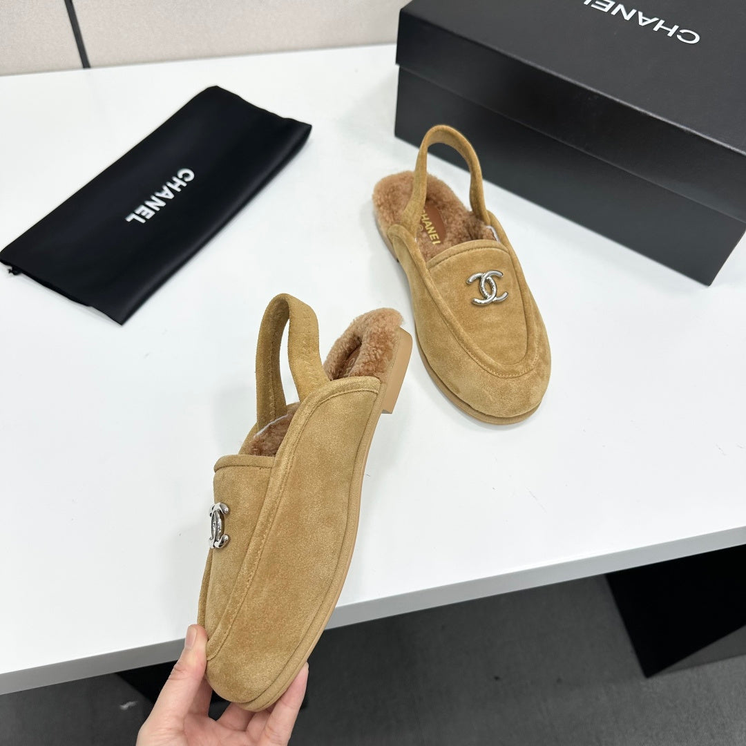 CC 26S Slingback Mules Beige Shearling Suede 147325