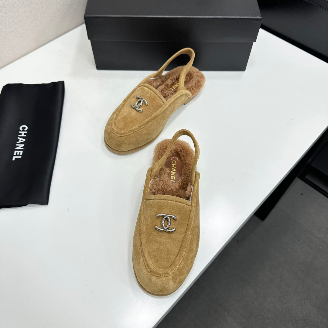 CC 26S Slingback Mules Beige Shearling Suede 147325