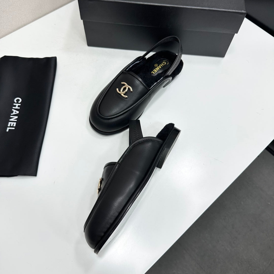 CC 26S Slingback Mules Black Shearling Leather 147322