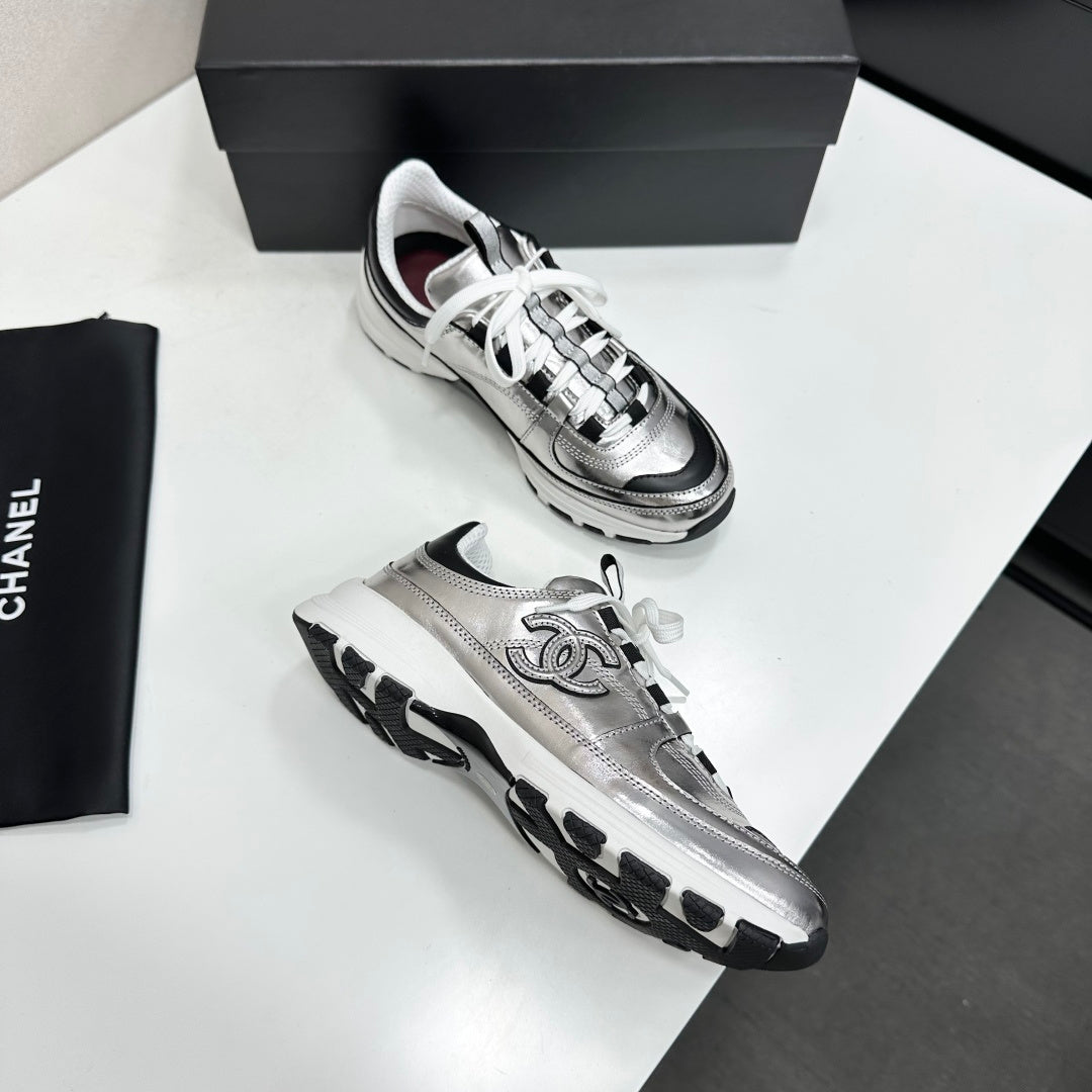 CC 26s Metallic Platform Sneakers Silver Black Leather 145703