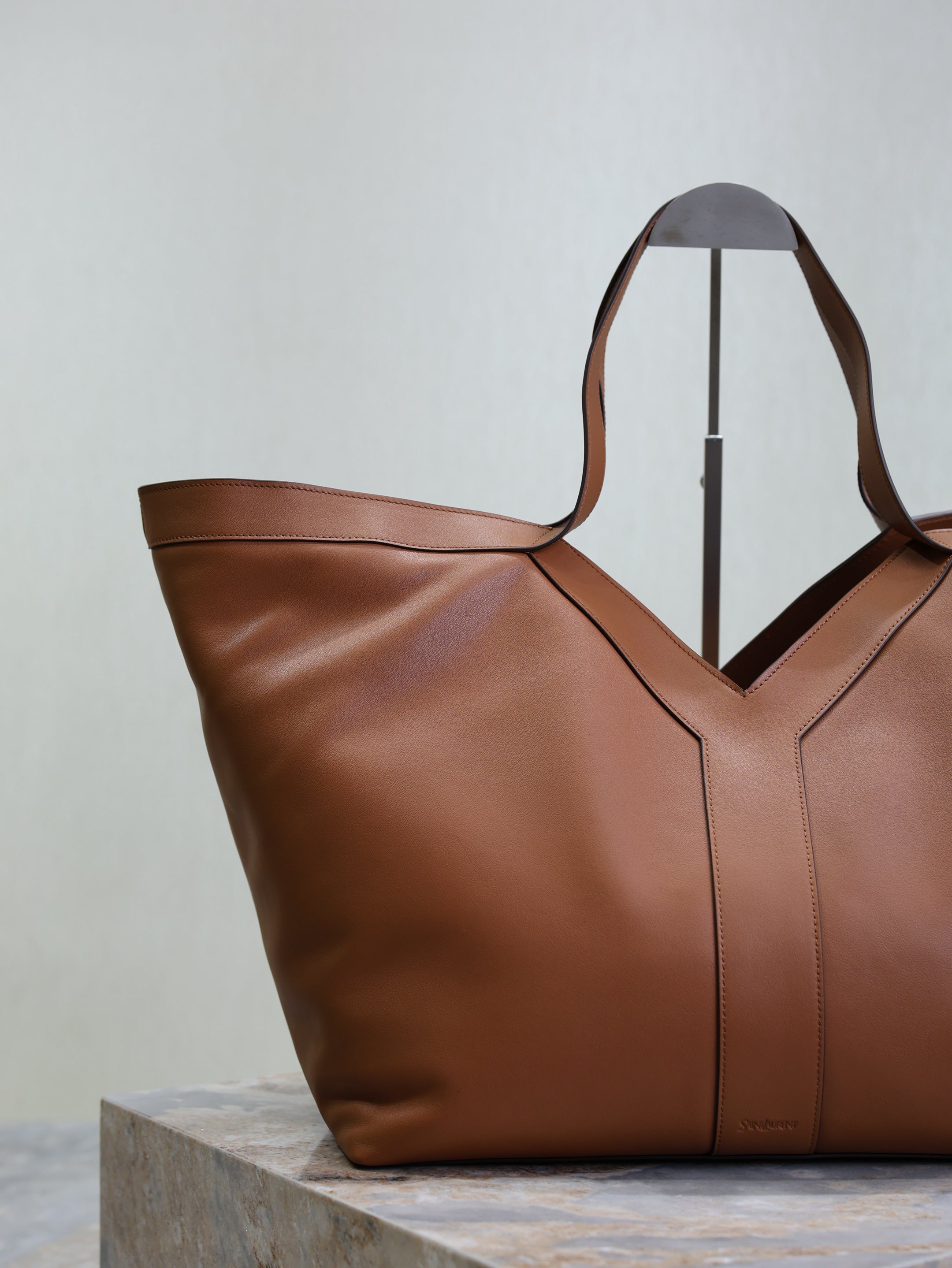 YSL Y Tote Bag Brown Cowhide