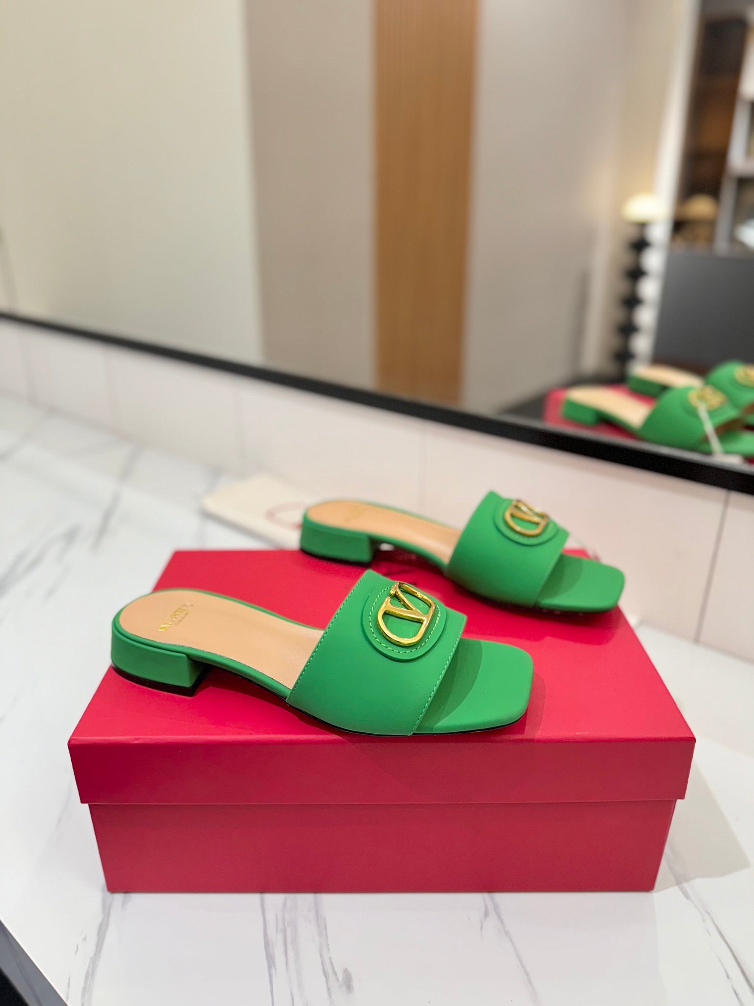 Valentino 26s Sandals Green Smooth Calfskin With Gold Hardware