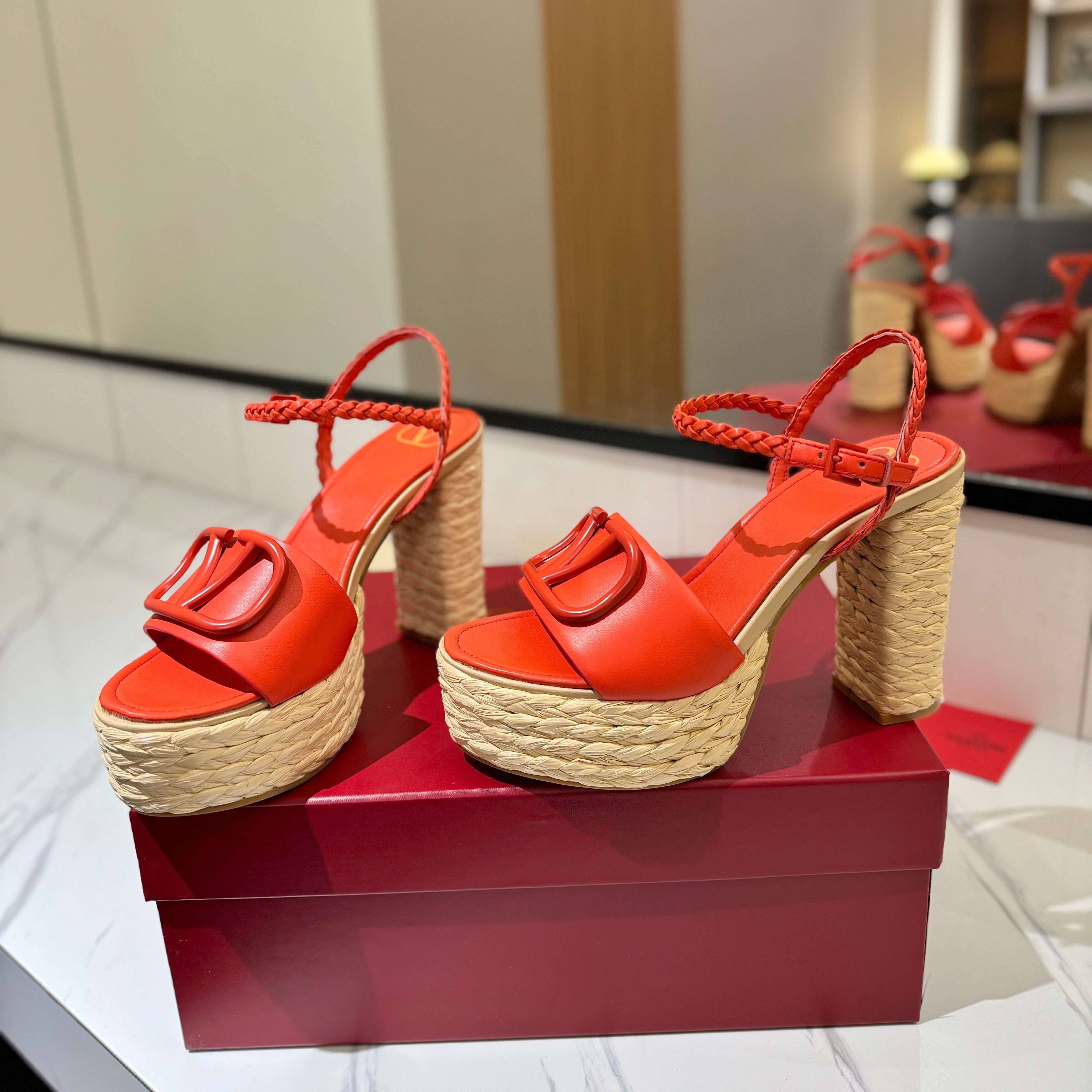 VT Espadrilles Platform Sandals Orange Calfskin 369494