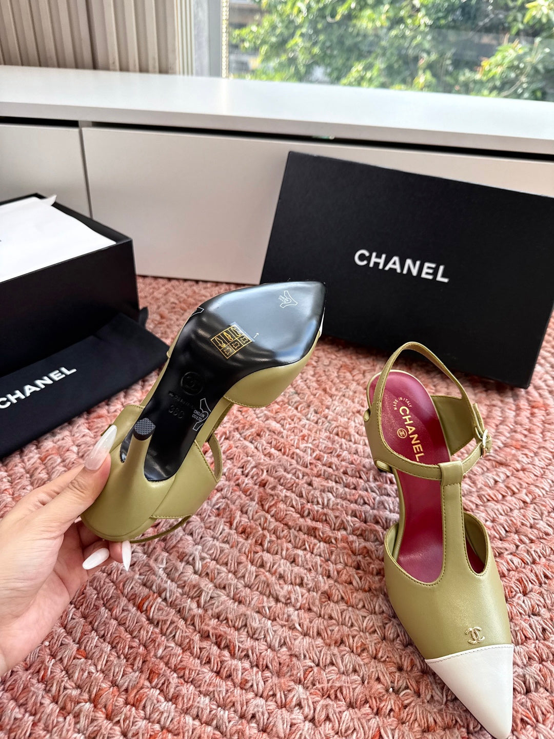 CC 26s T-Strap Slingback Pumps White Olive Leather 933223