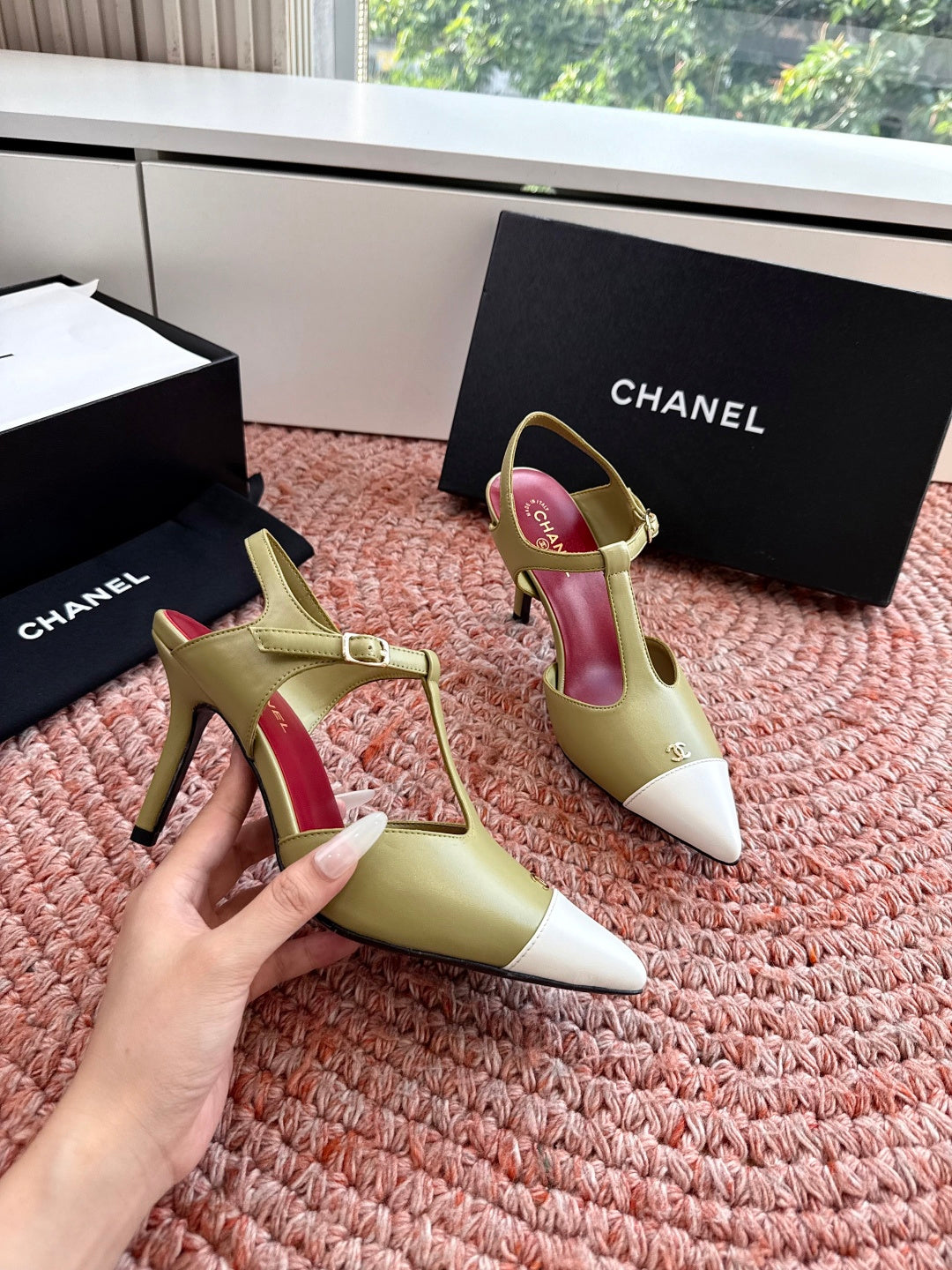 CC 26s T-Strap Slingback Pumps White Olive Leather 933223