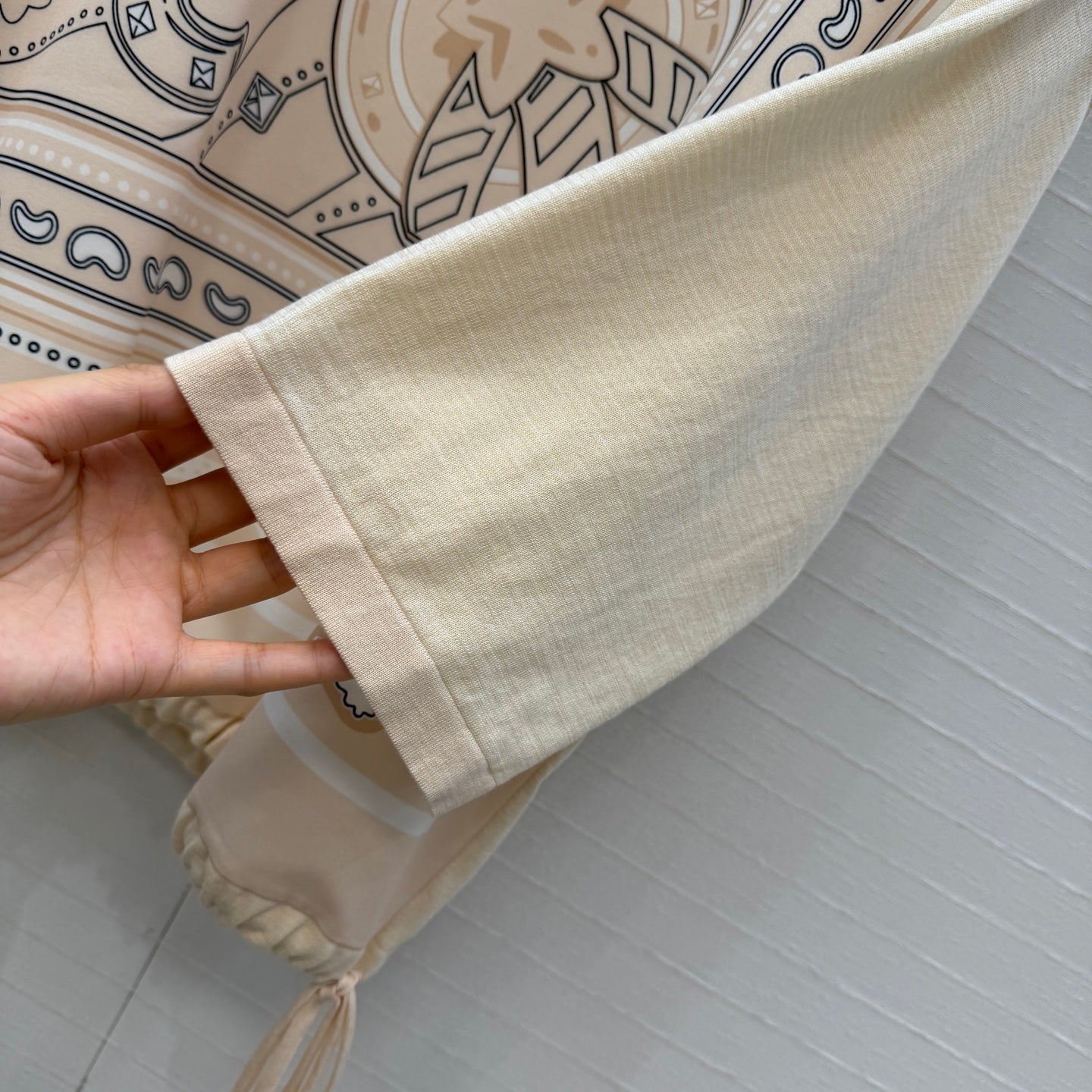 HM "Candy Libris" Long-Sleeve Beige Cotton Tencel