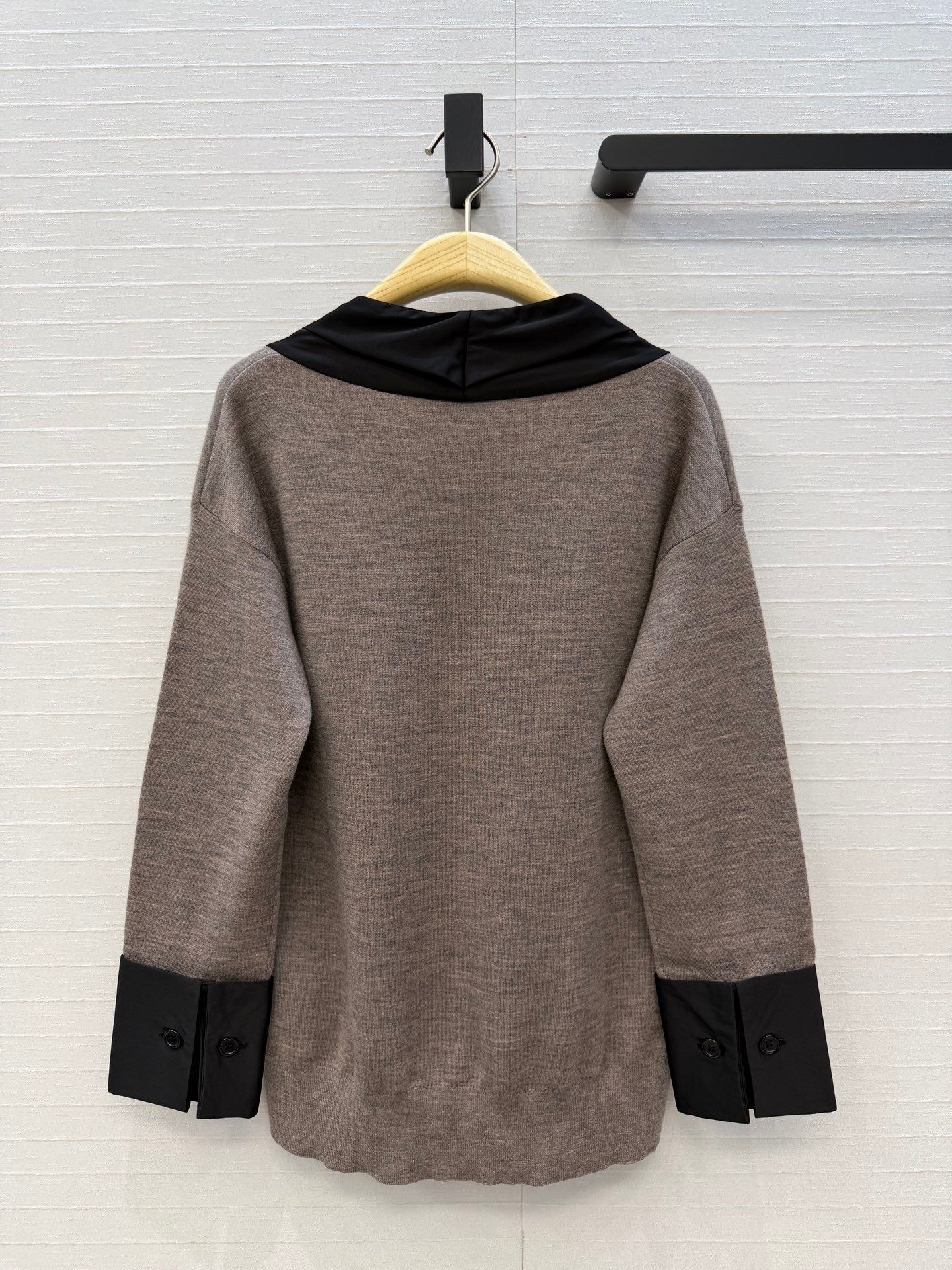 CD Long Sweater Beige Black Cashmere Knit 402869
