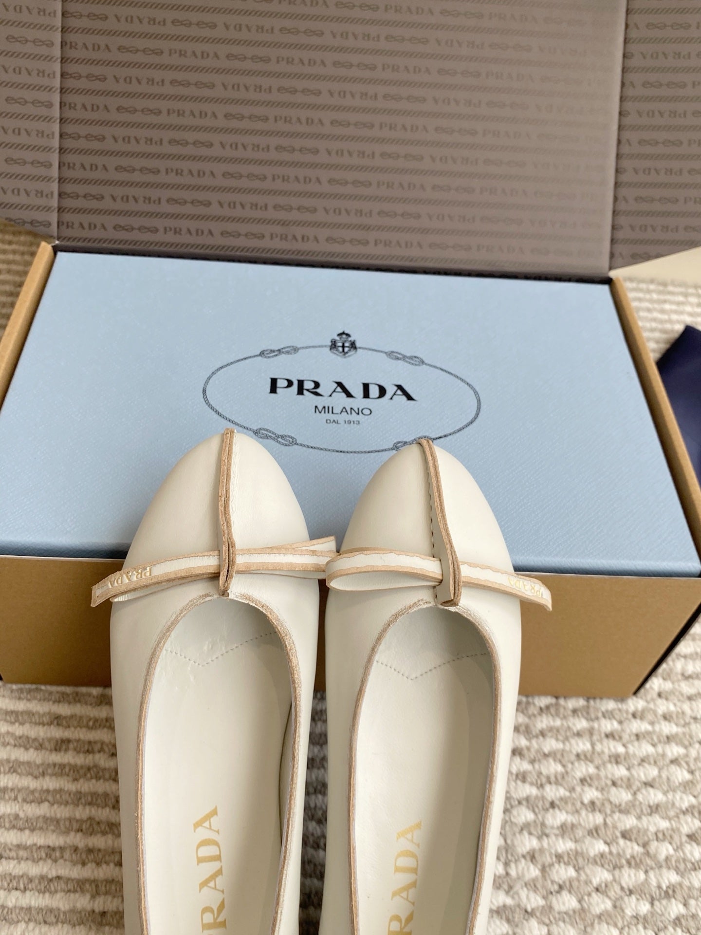 Prada 26s Antiqued Ballerinas Chalk White Lambskin 859009