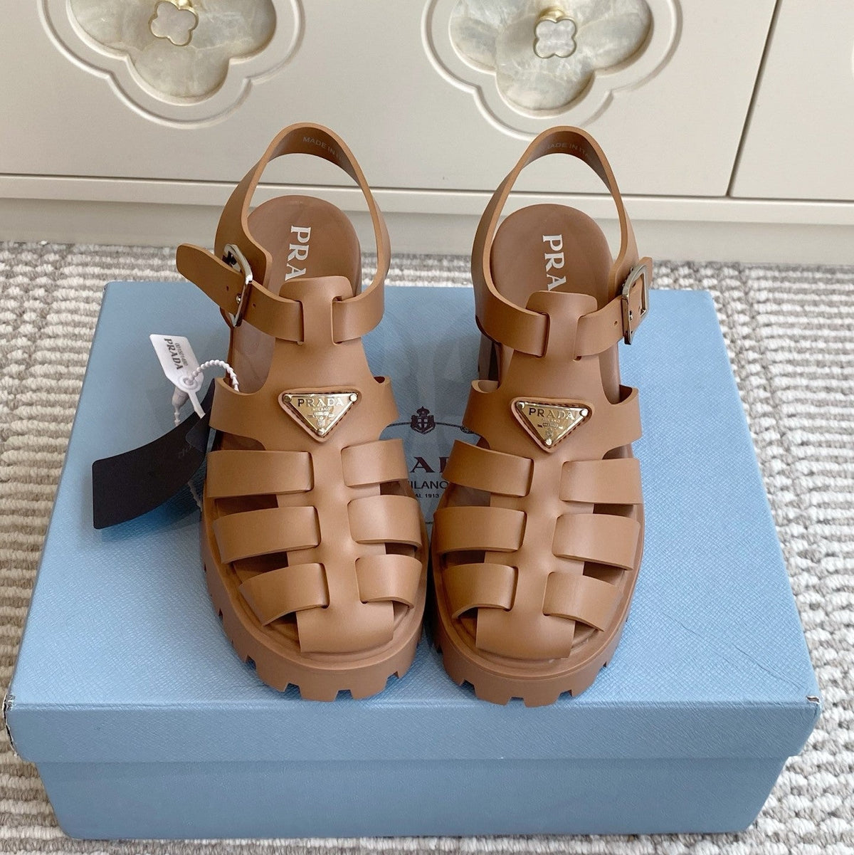 Prada 26s Fisherman Platform Sandals 8.5cm Brown Leather 122233
