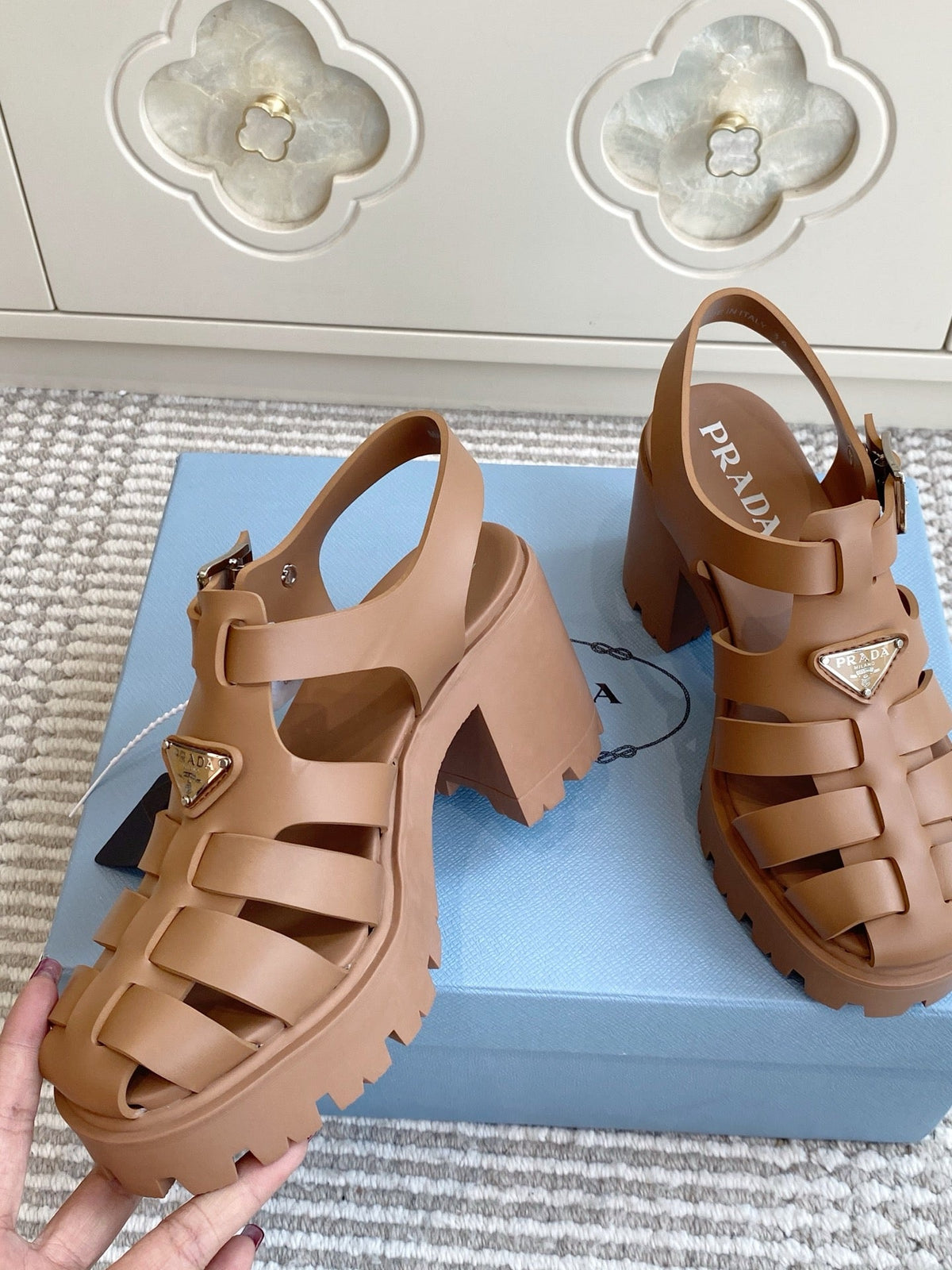 Prada 26s Fisherman Platform Sandals 8.5cm Brown Leather 122233
