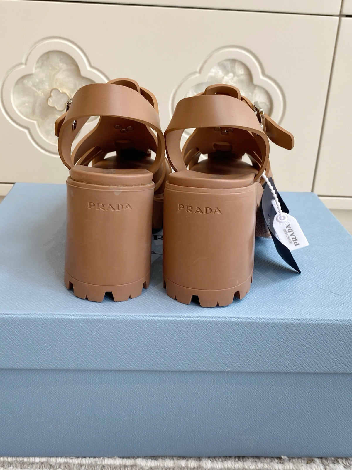 Prada 26s Fisherman Platform Sandals 8.5cm Brown Leather 122233