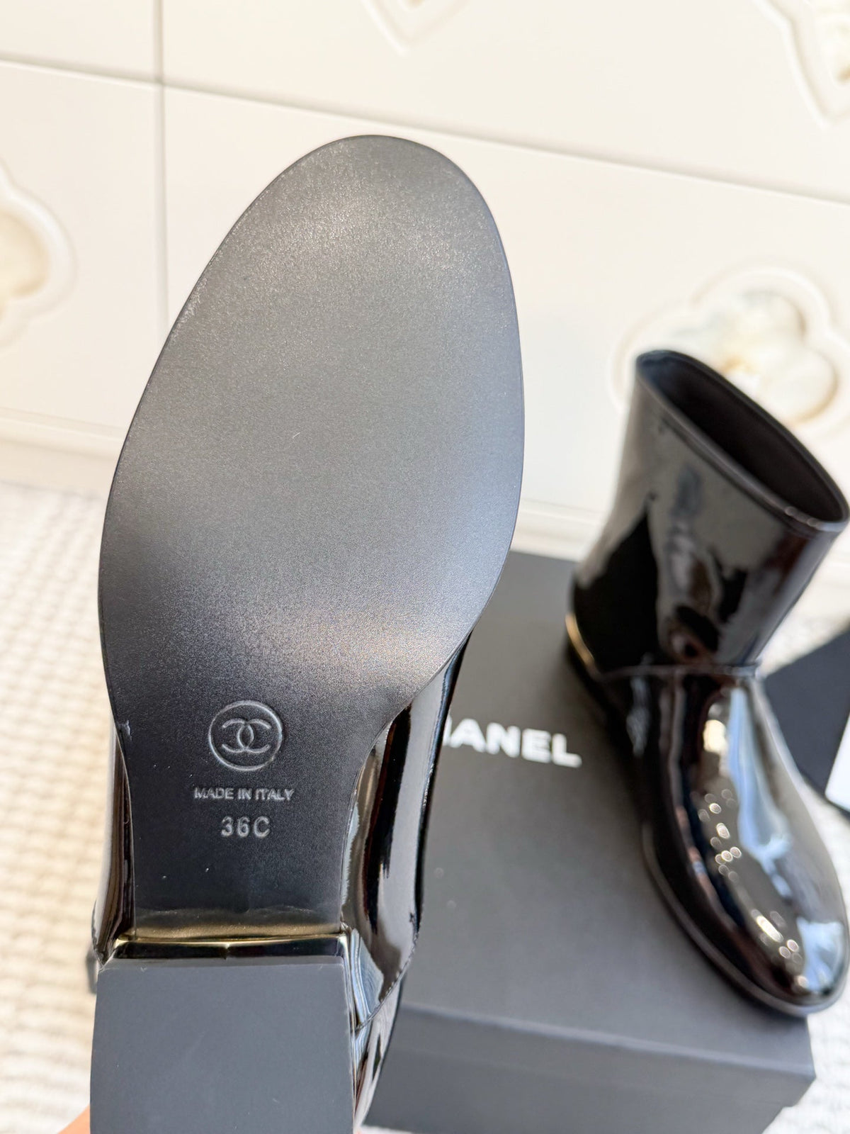 CC 26s Ankle Boots Black Black Patent 122044