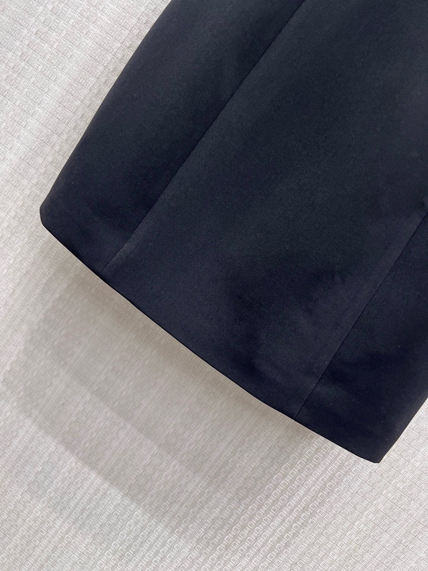 CC 26s Dress Features Distinctive Bow Black 397677
