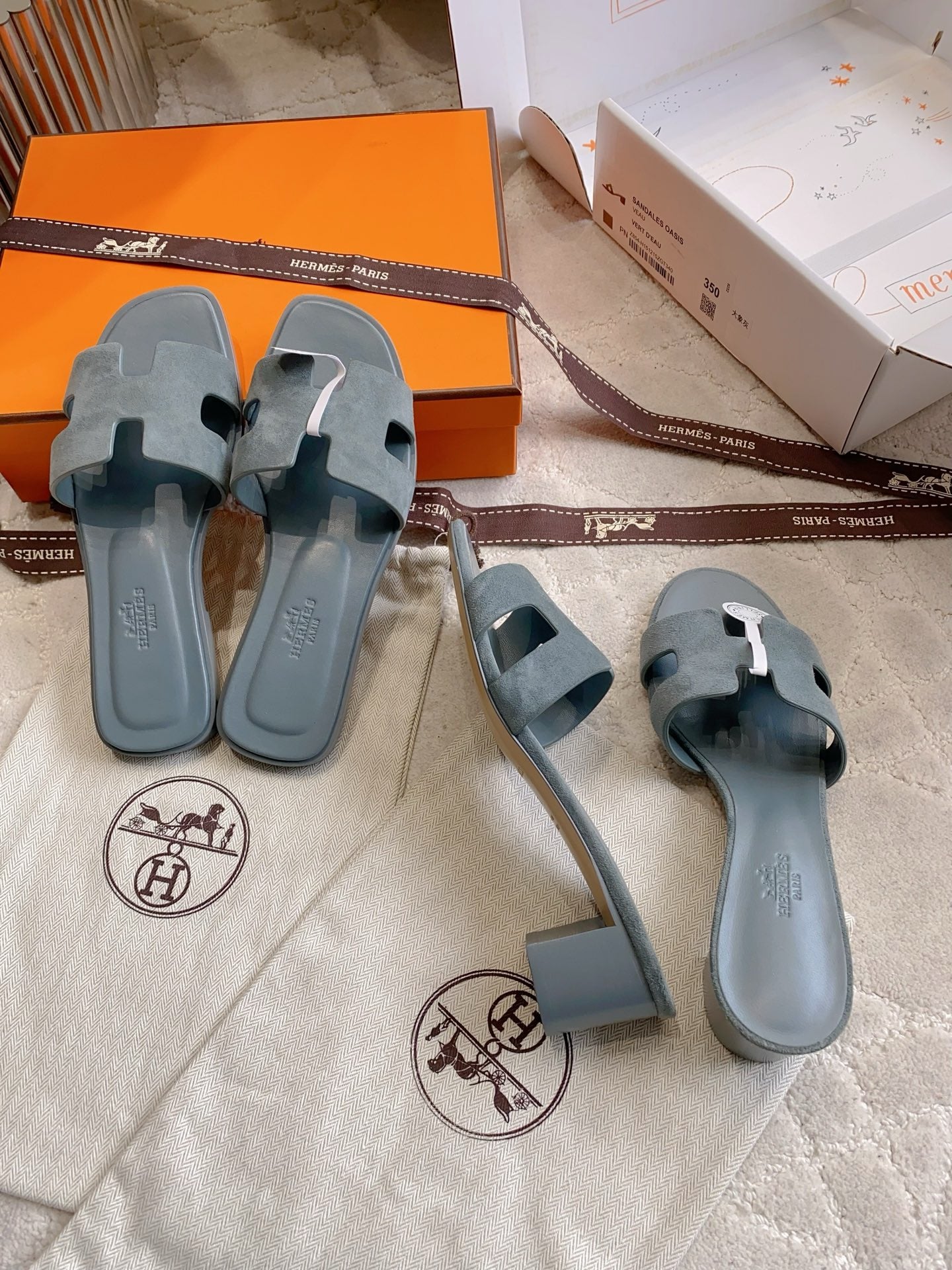 HM 26s Oran Sandal Dark Grey Suede 724292