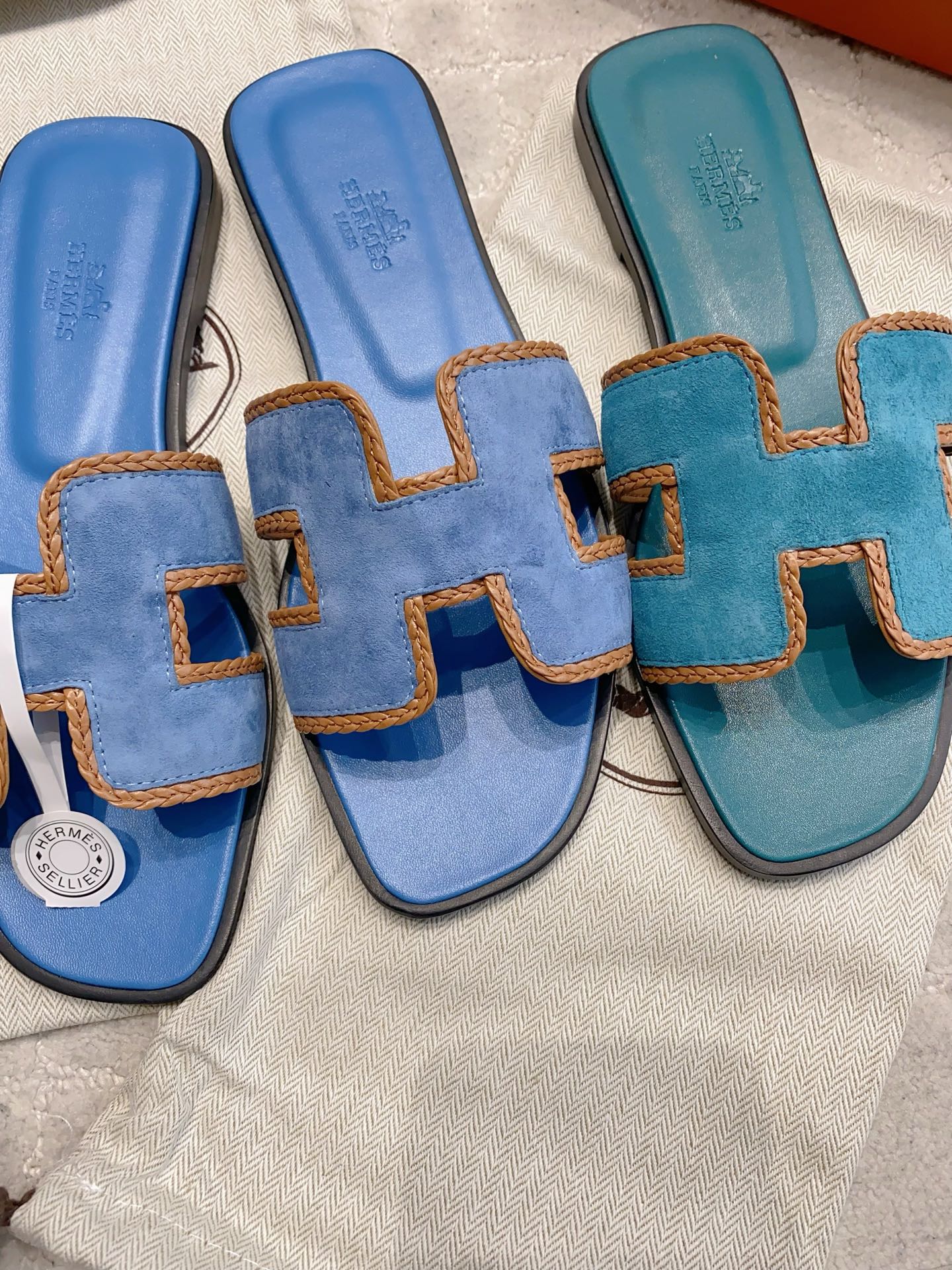 HM 26s Oran Sandal Blue Suede Goatskin 724348