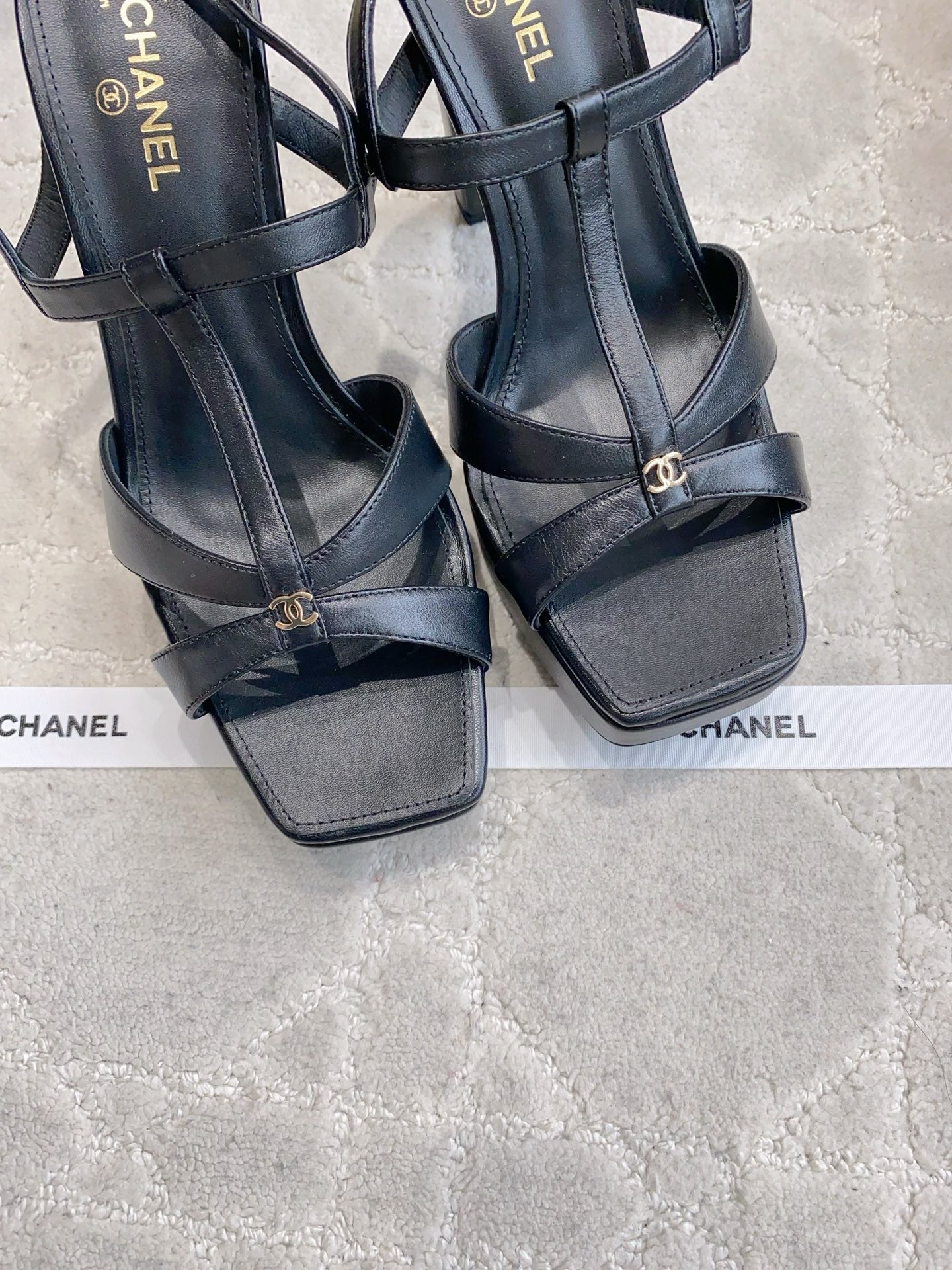 CC 26s Platform Stiletto Sandals 13cm Black Sheepskin 723710