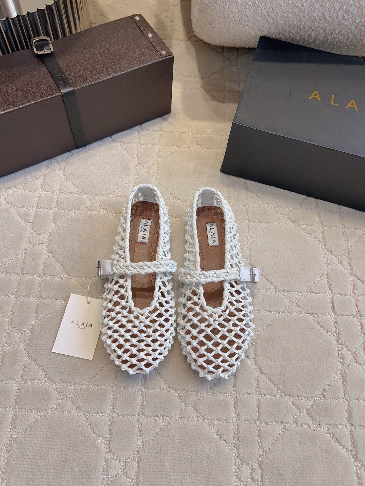 Alaïa Fishnet Ballet Flats White Sheepskin 851457