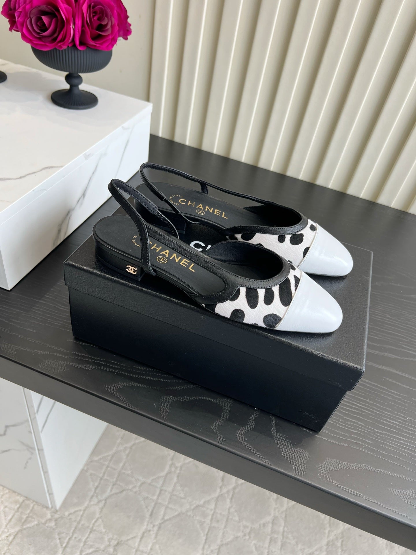 CC 26s Slingback Black White Horsehair 850770
