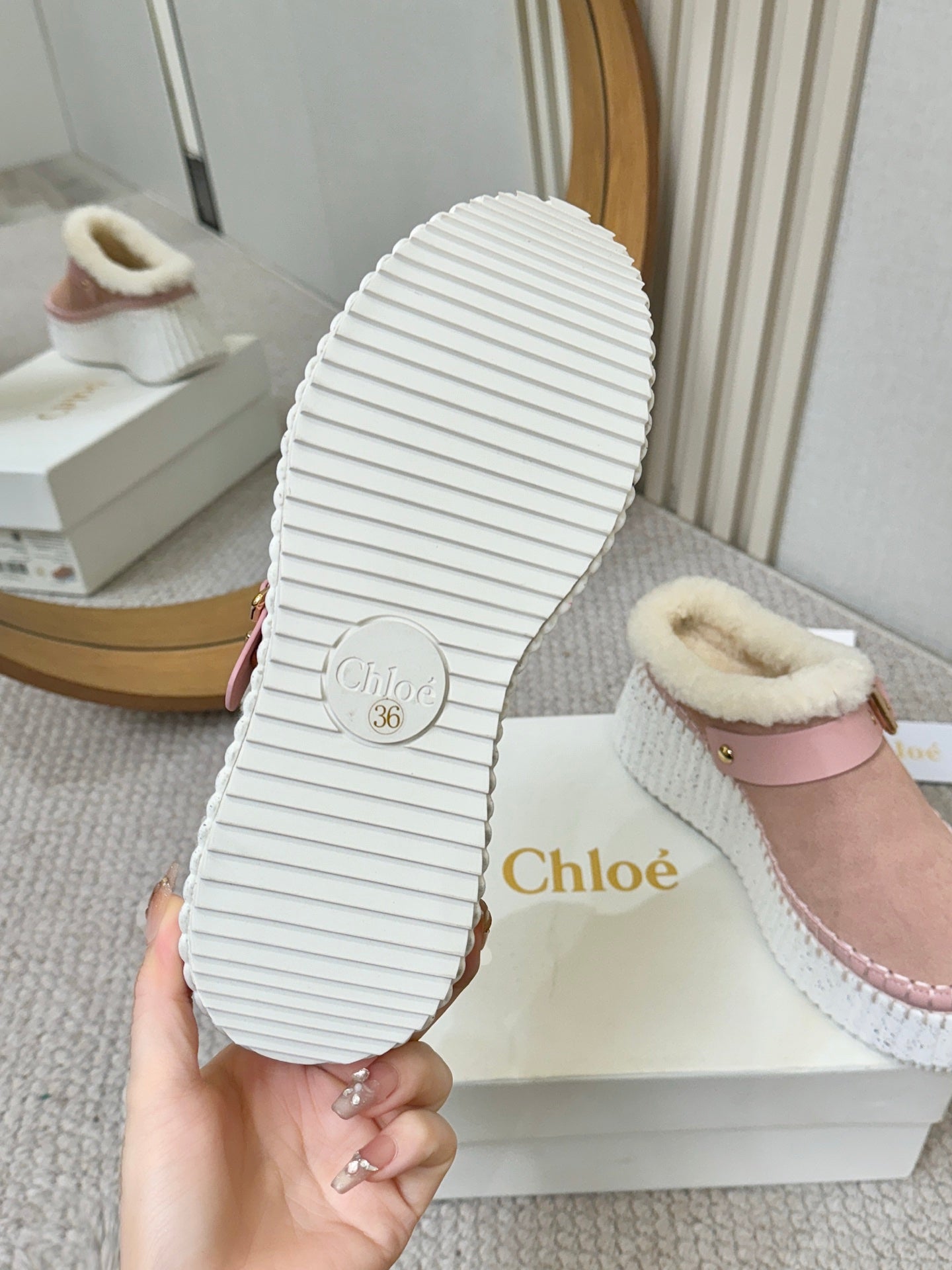Chloe Nama Shearling-Lined Mule Pink Suede 528075