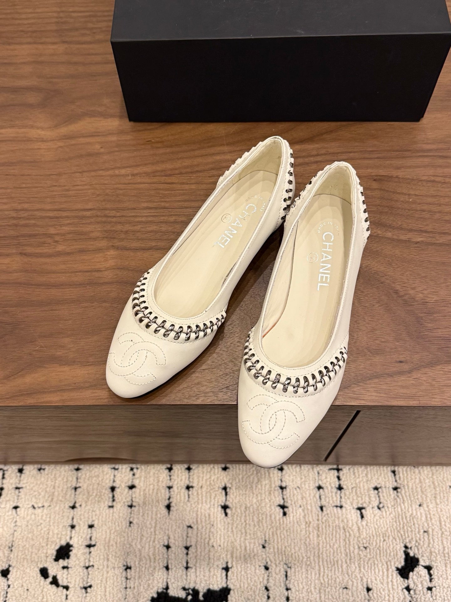 CC 2026 Ballet Flat Braided Chain White Calfskin 676198