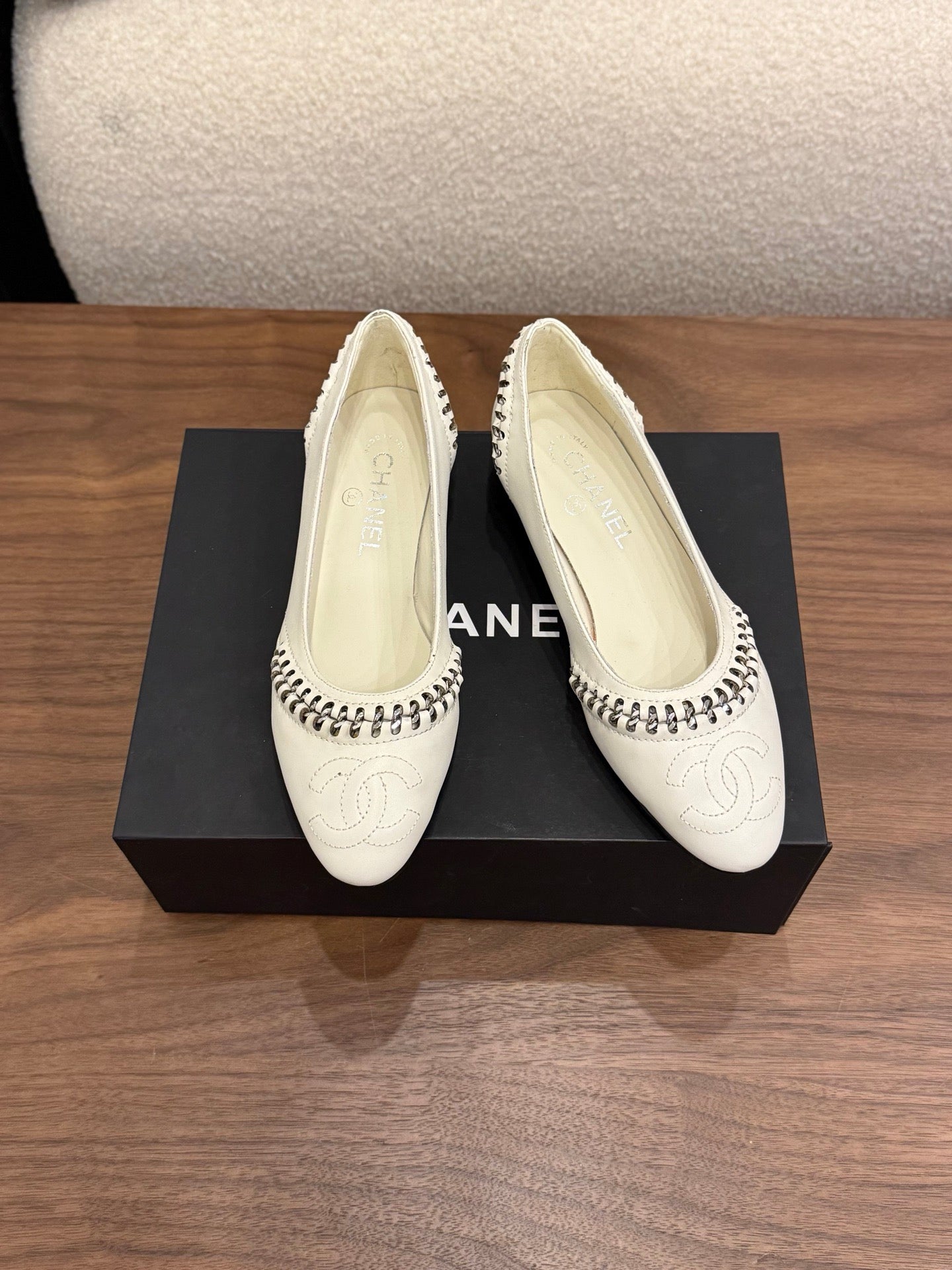 CC 2026 Ballet Flat Braided Chain White Calfskin 676198