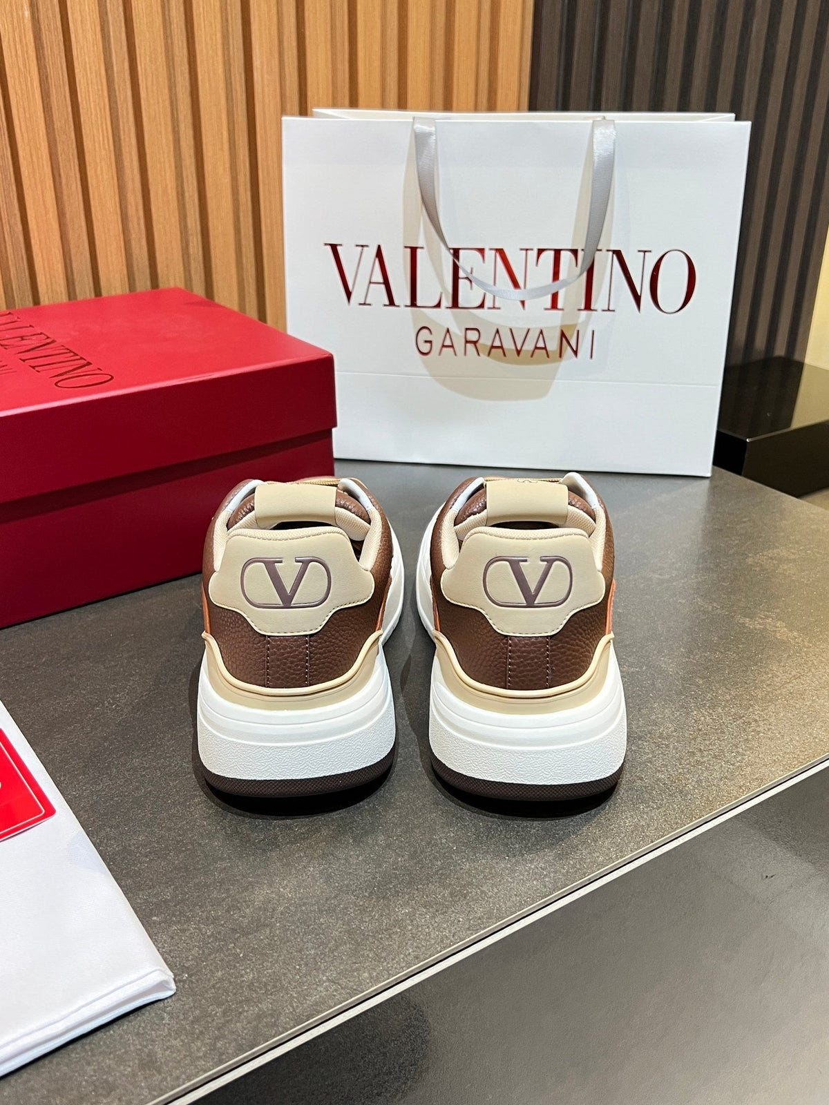 VT 26s Upvillage Trainers Brown Beige White Leather Studded 105514