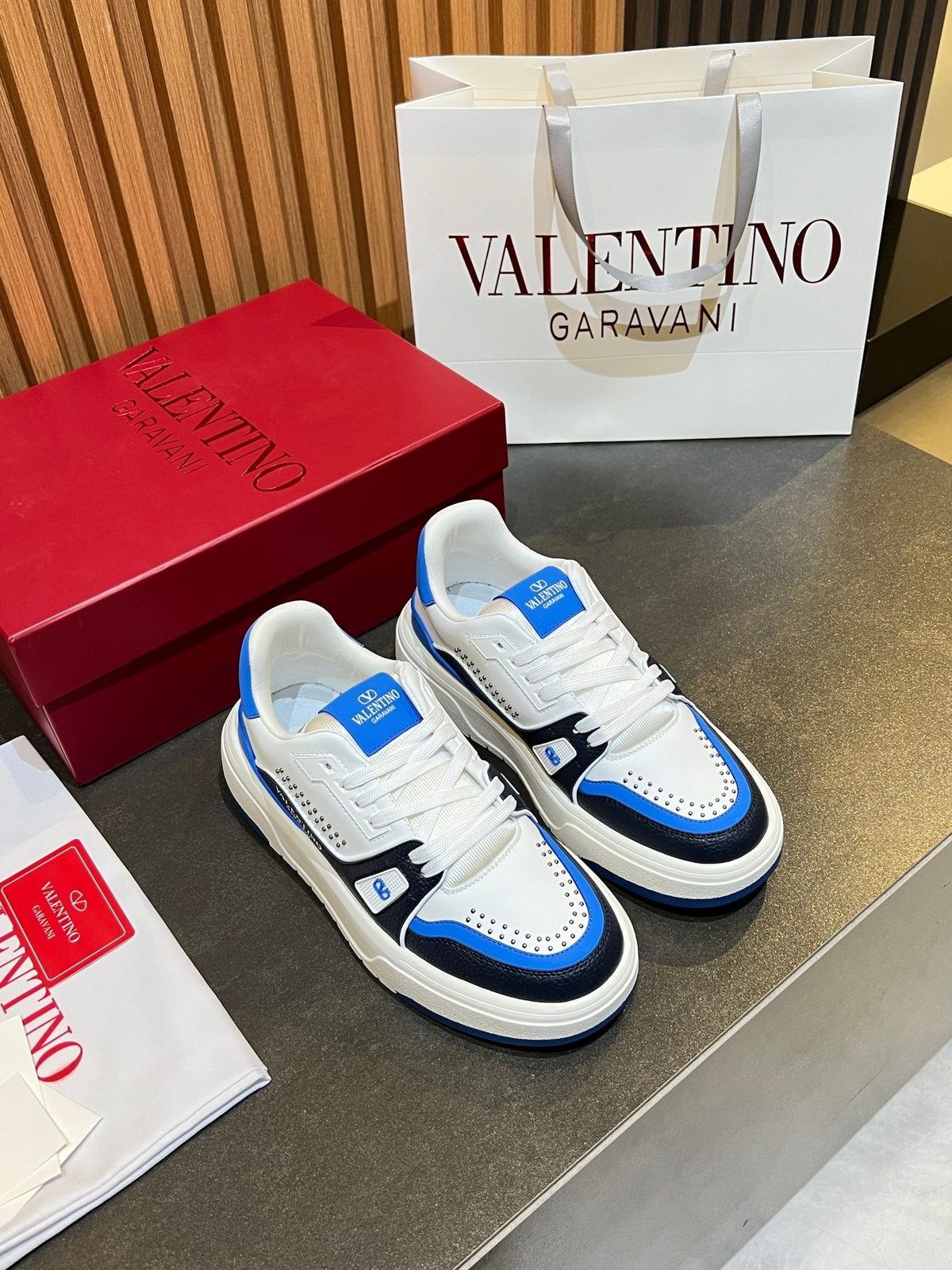 VT 26s Upvillage Trainers White Blue Black Leather Studded 105516